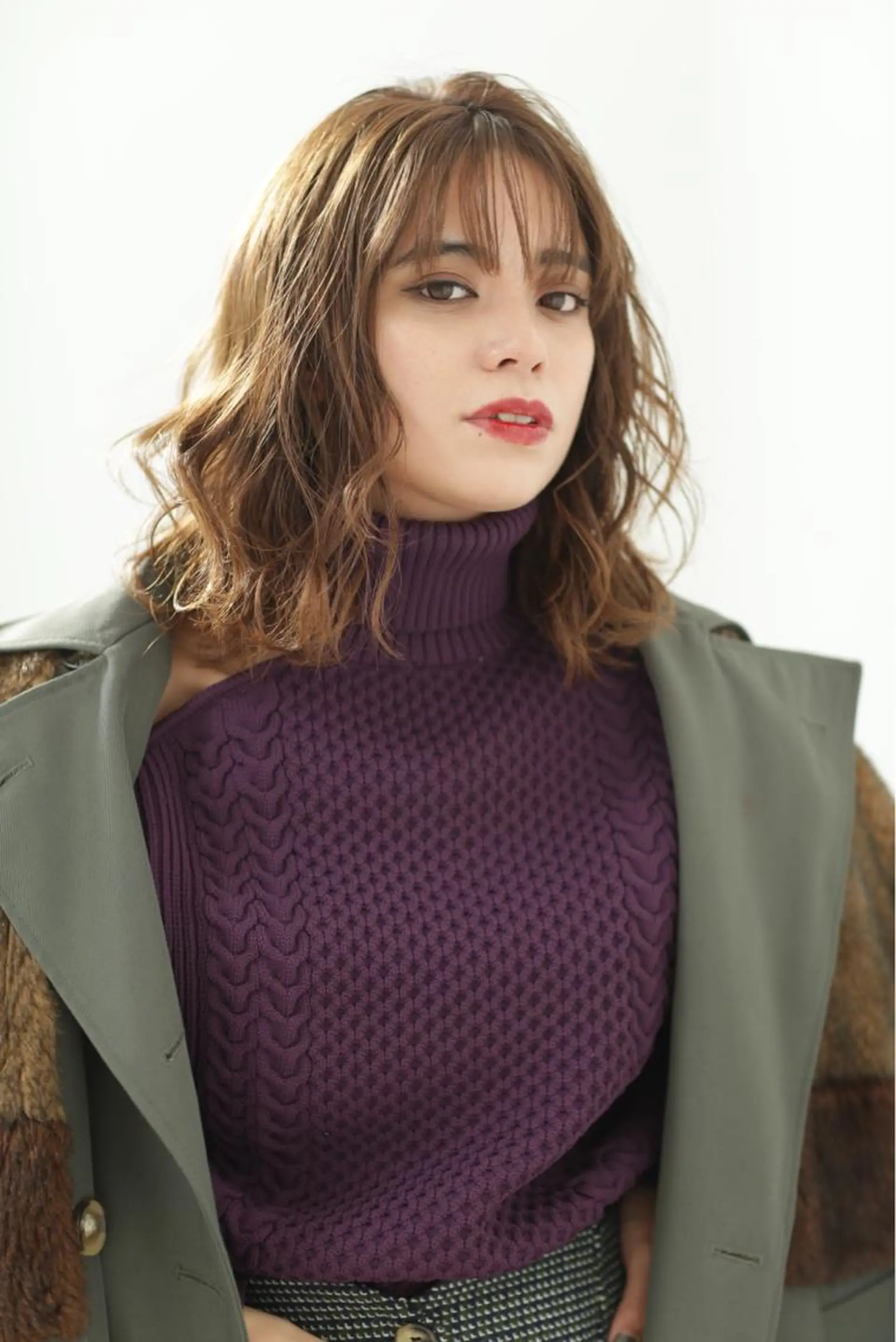 ミディアム レイヤーカット 川田くるみのヘアスタイル