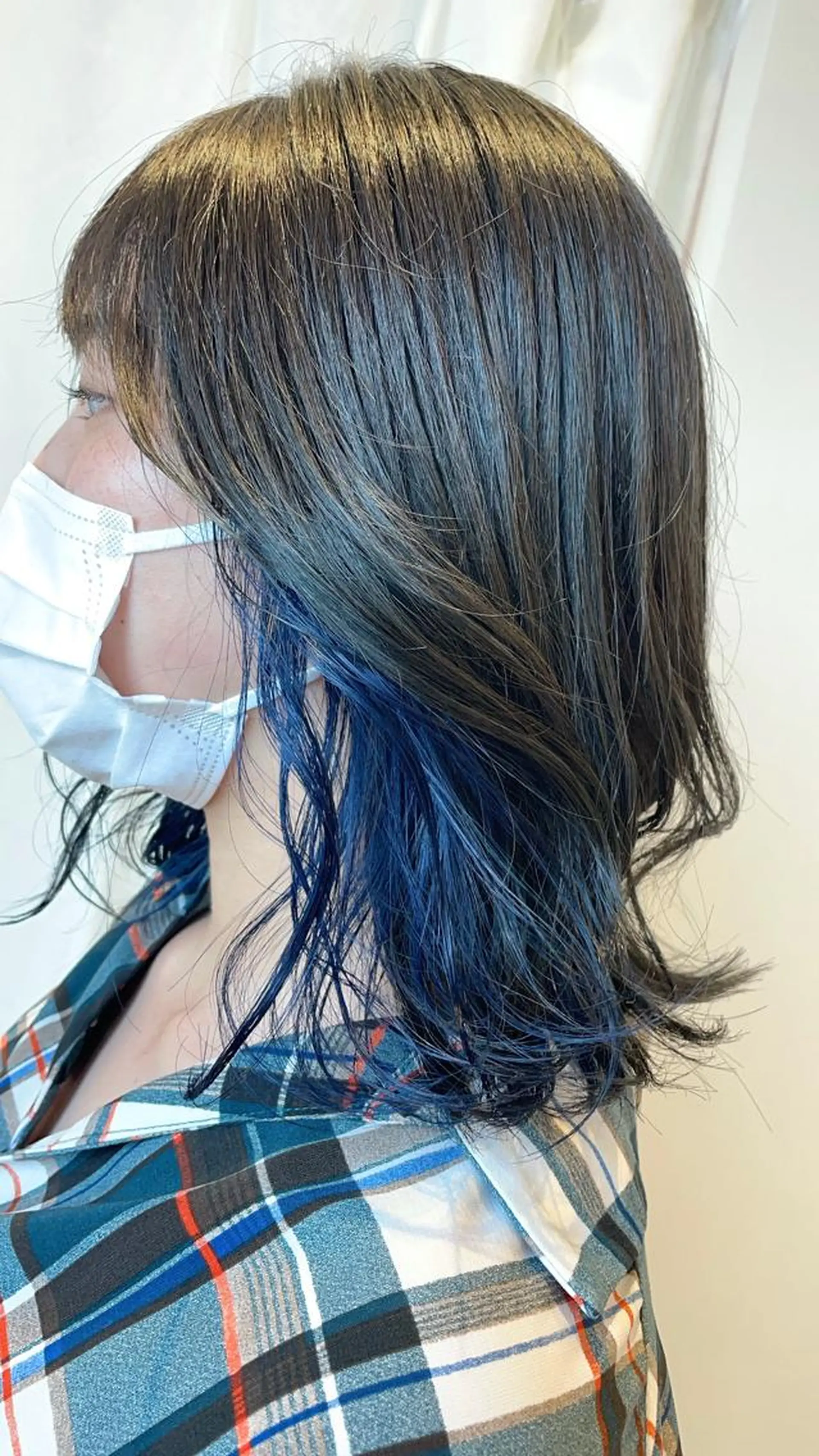 カラー ブルーカラー 透明感カラー オリーブグレー 三村 桜生のヘアスタイル