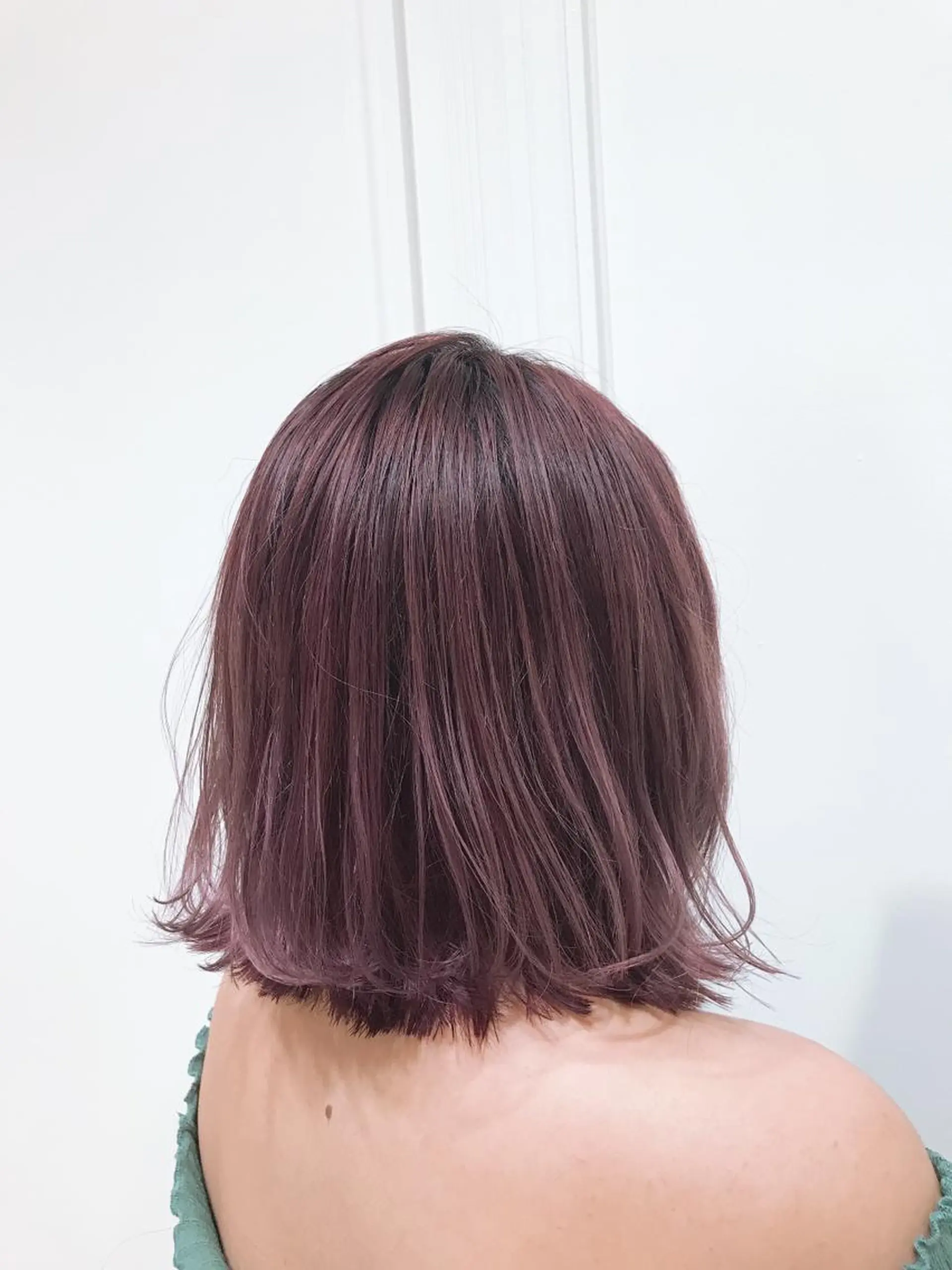 ミディアム パープルカラー y.s.h所属・ハイトーンカラー🌈 メンズパーマ鈴木康平のヘアスタイル