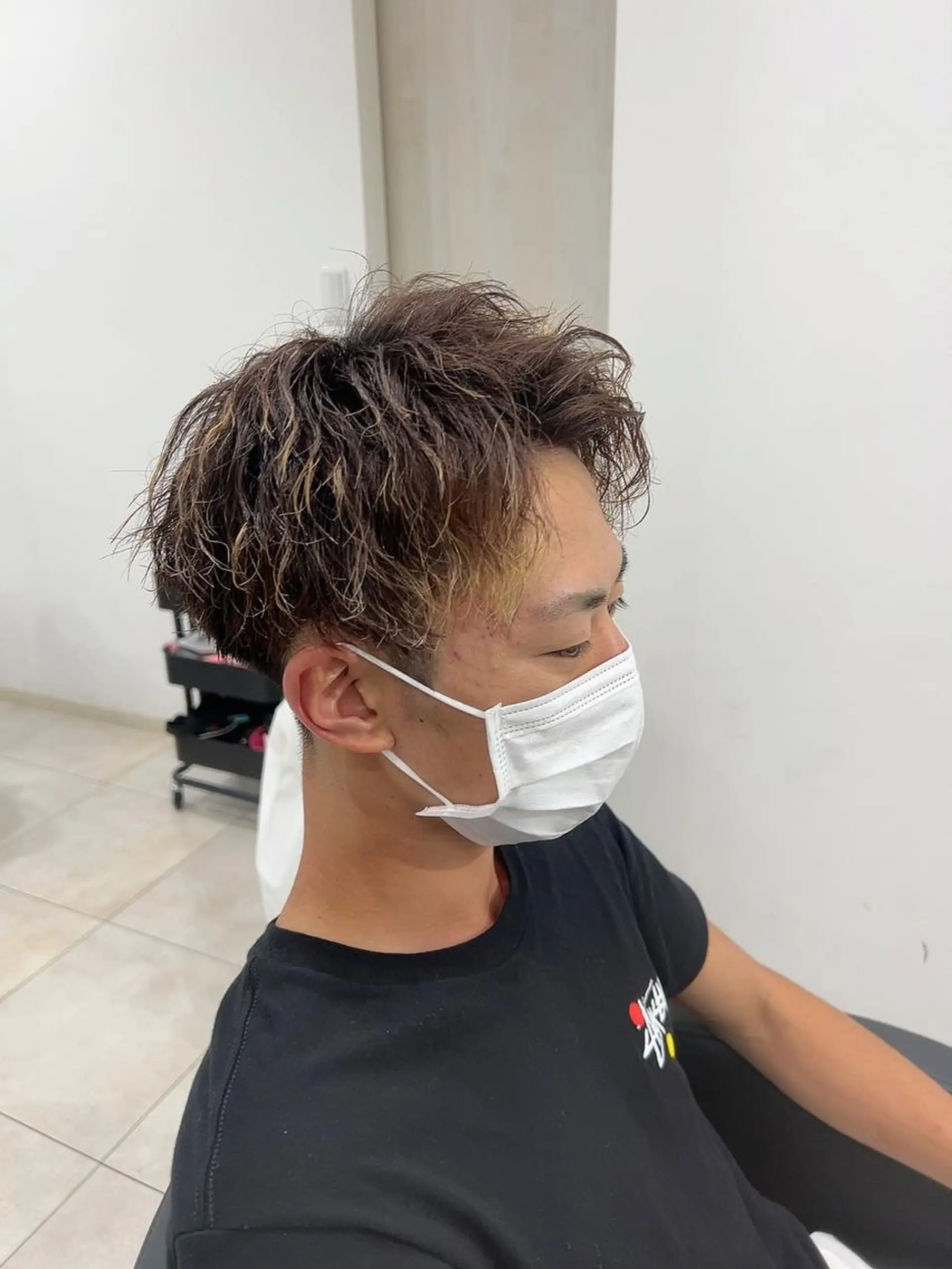 カラー パーマ メンズ 伊藤 海のヘアスタイル