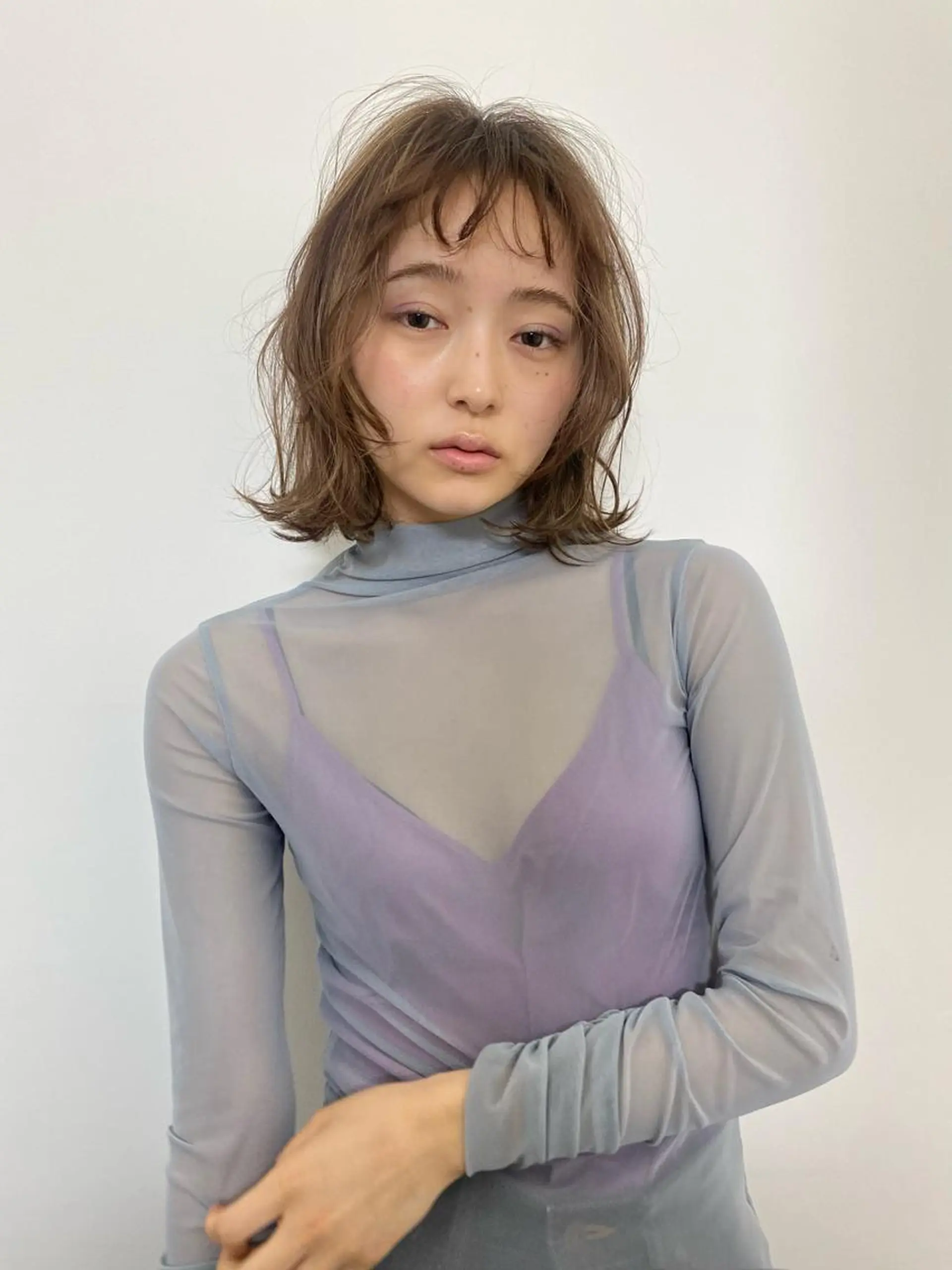 ミディアム カラー パーマ ミディアムパーマ ニュアンスパーマ 大石 沙季のヘアスタイル