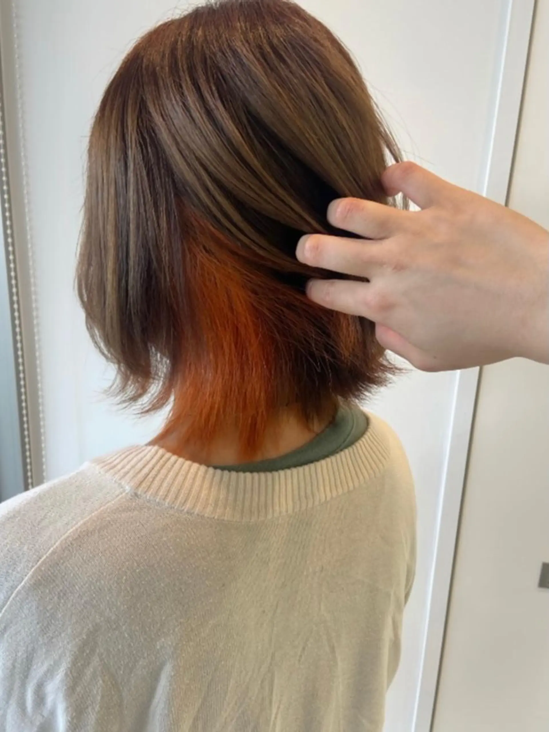 ミディアム ベージュカラー/ いぢちるみのヘアスタイル