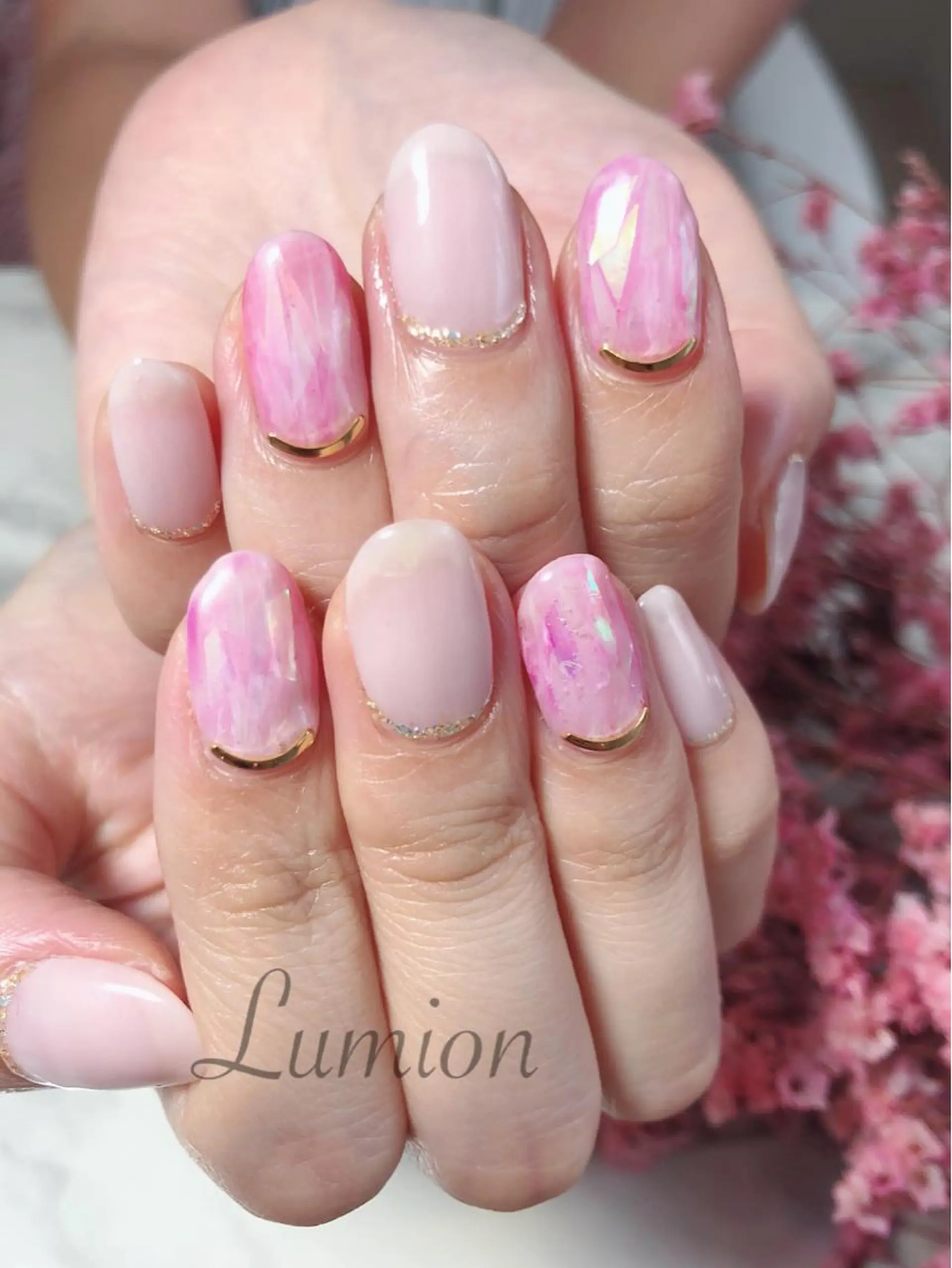 ネイル ニュアンスネイル シンプルネイル ハンドネイル nailroom Lumionのネイルデザイン