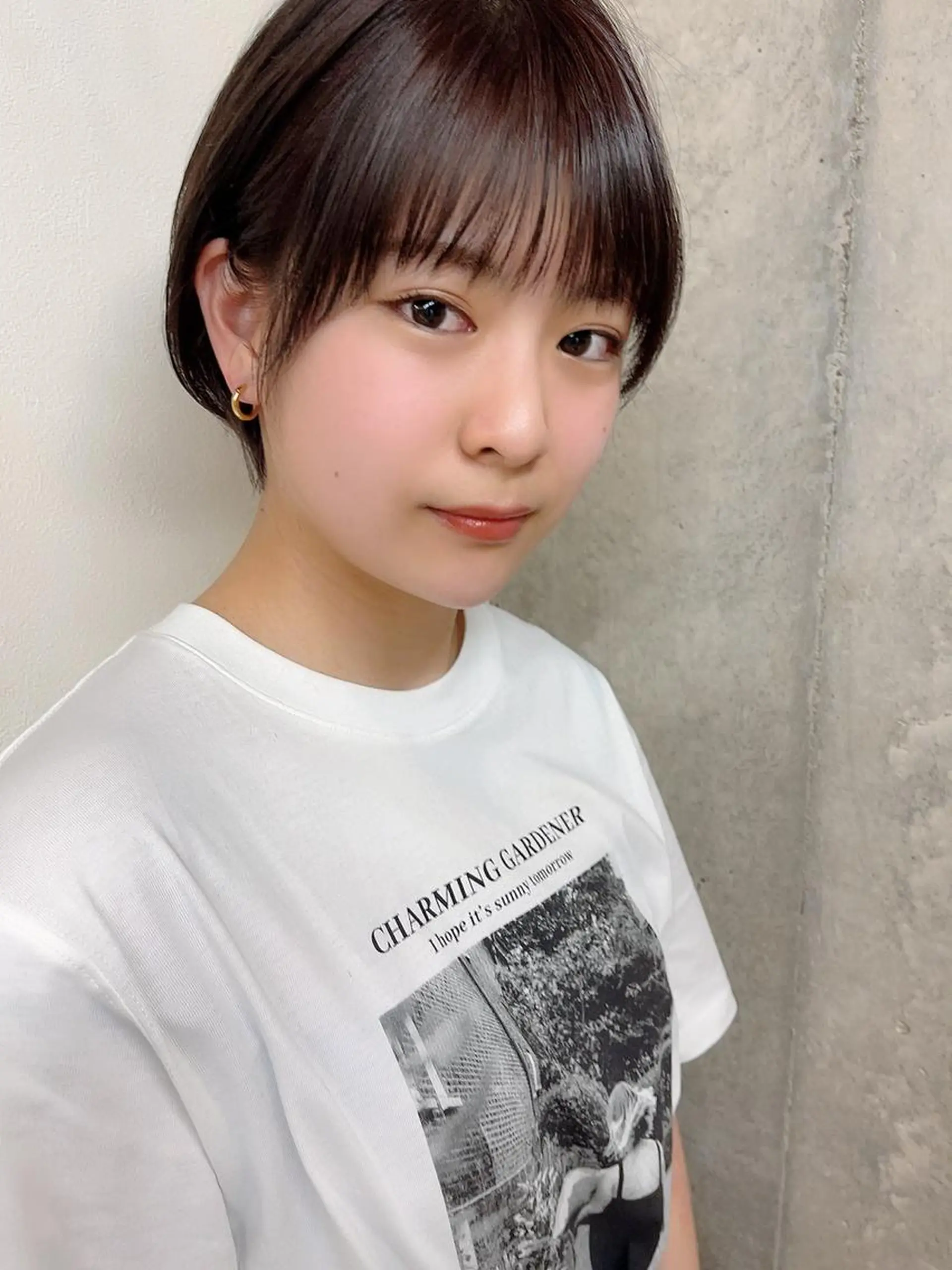 ショート カラー cachecache所属・及川 光のヘアスタイル