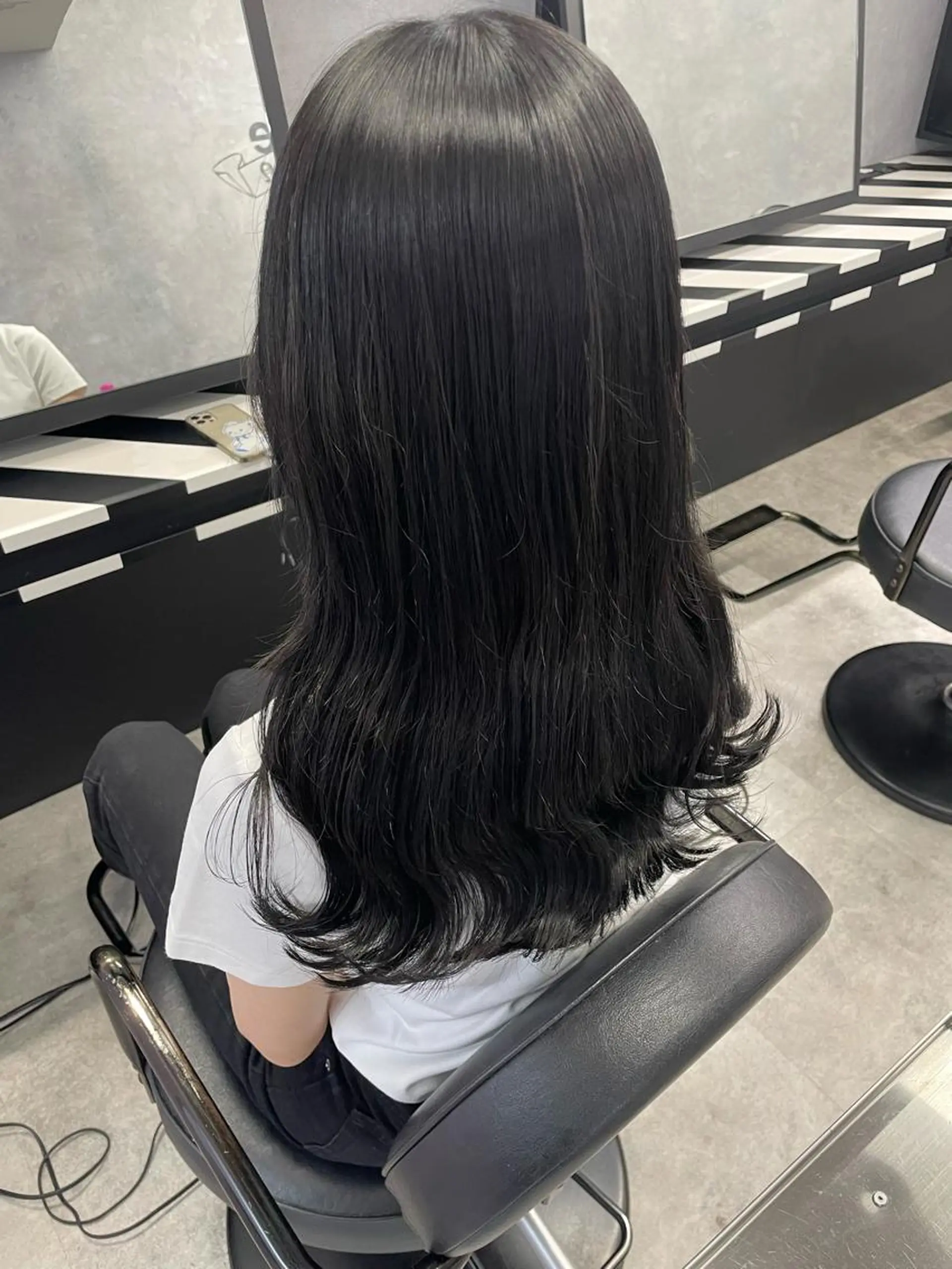 セミロング 縮毛矯正・髪質改善 特化 出納 直起のヘアスタイル