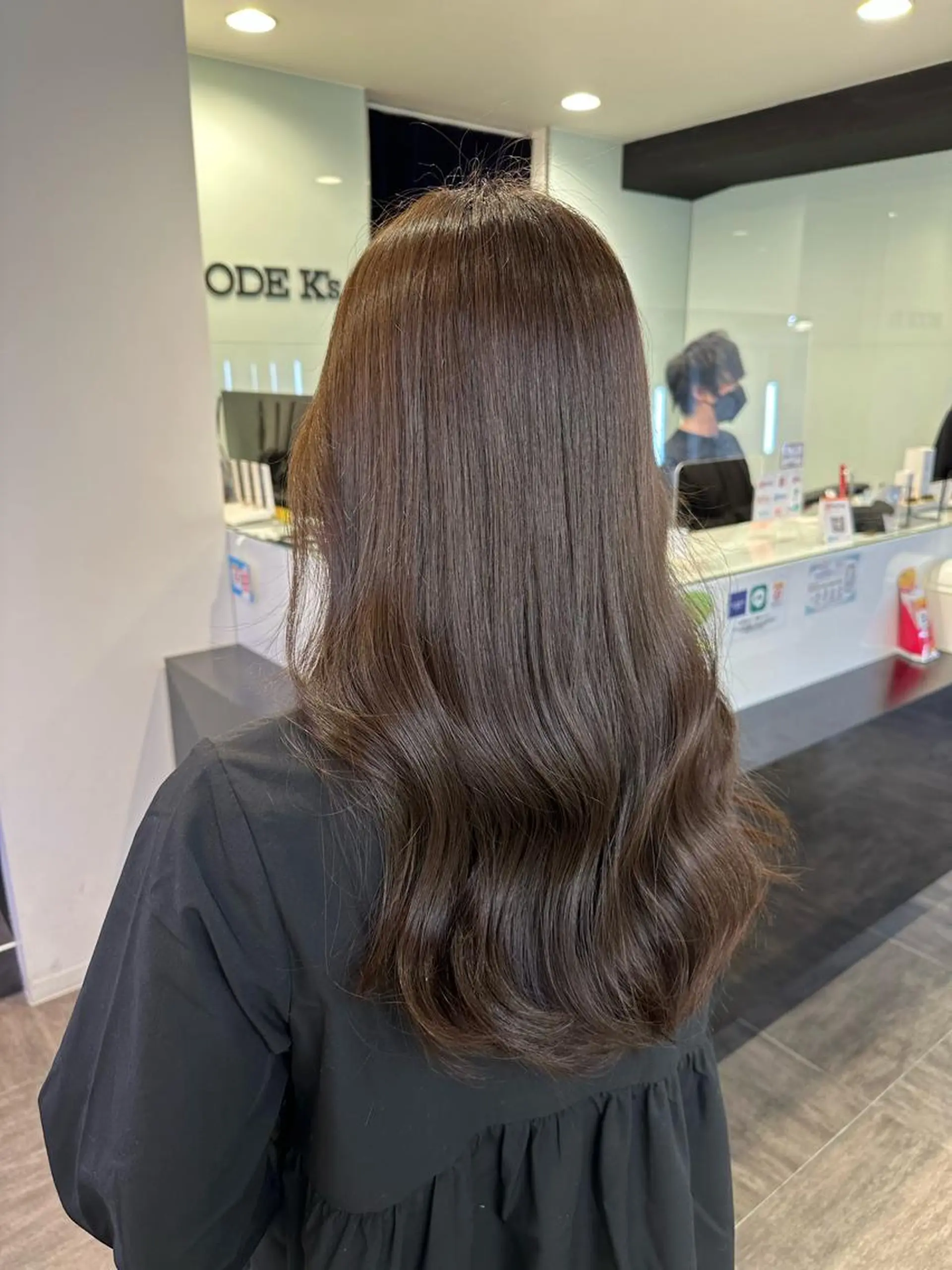 ロング レイヤー/艶カラー ROKUのヘアスタイル