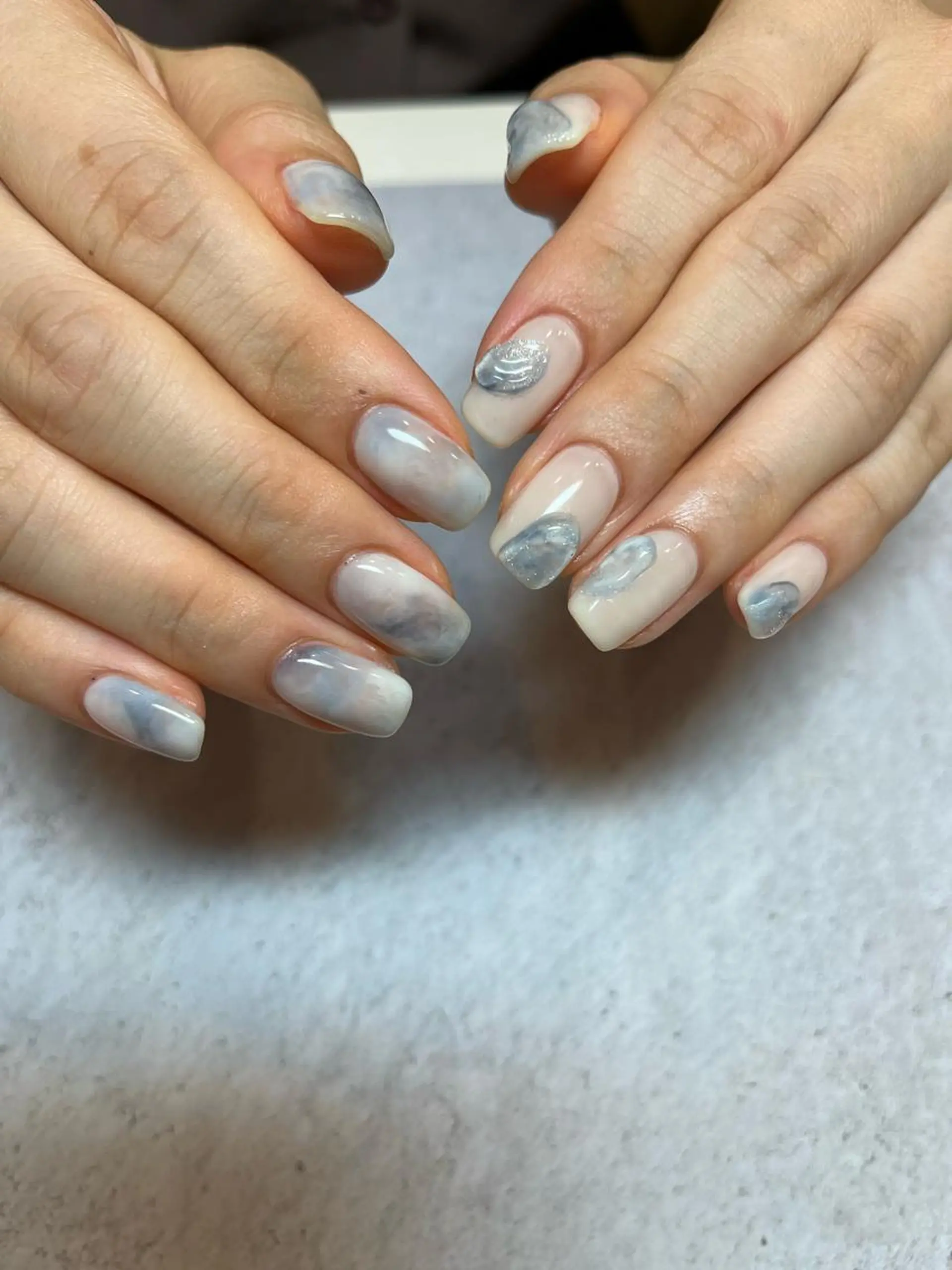 ネイル ハンドネイル 【LINON】 airiのネイルデザイン