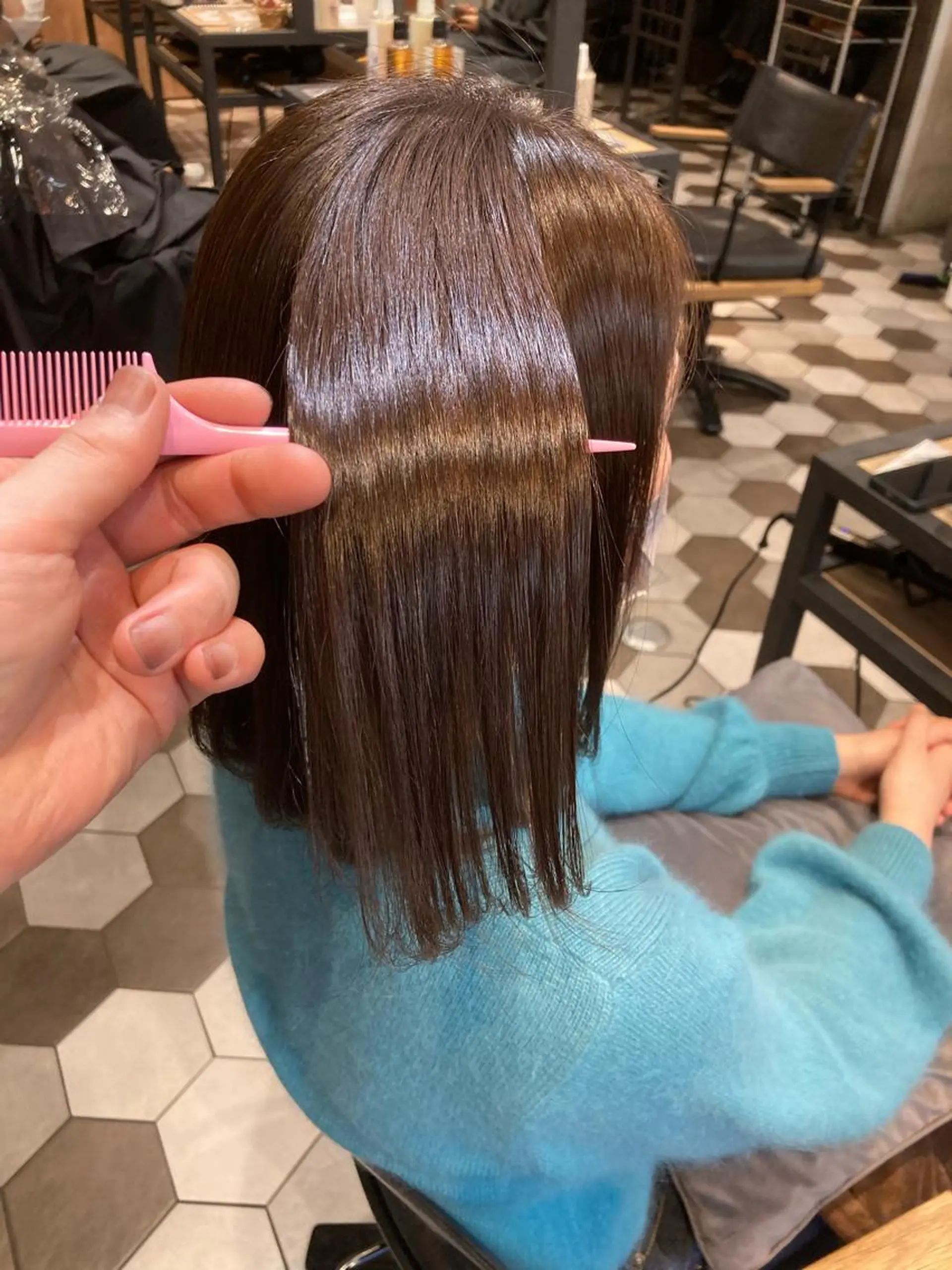 ミディアム カラー 髪質改善 縮毛矯正 トリートメント 髪質改善/痛ませ ないカラー/西村航大のヘアスタイル