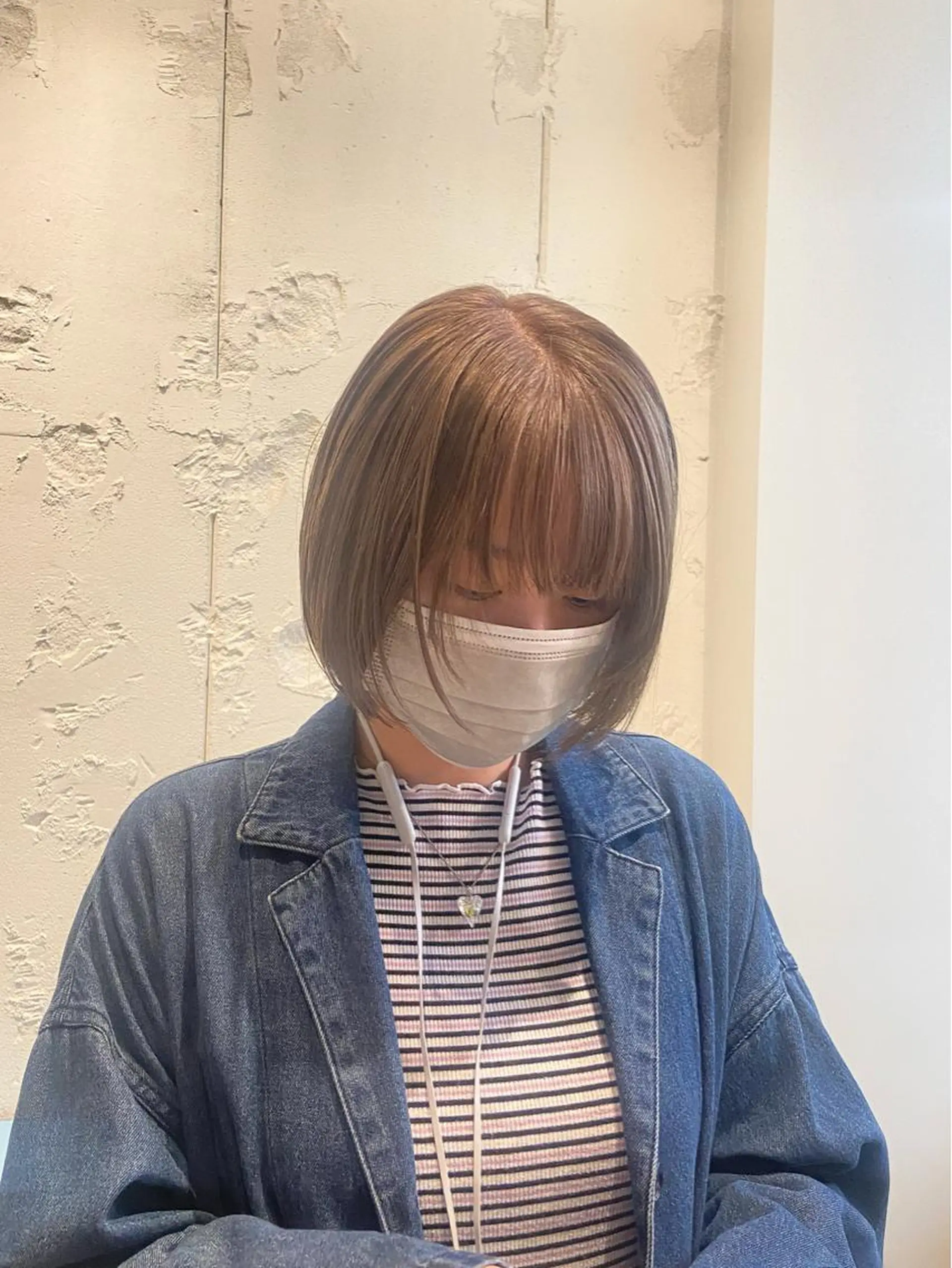 ショート カラー ベージュカラー ミルクティーベージュ ボブ SALOWIN町田所属・ハイトーン🦢 Natsumiのヘアスタイル