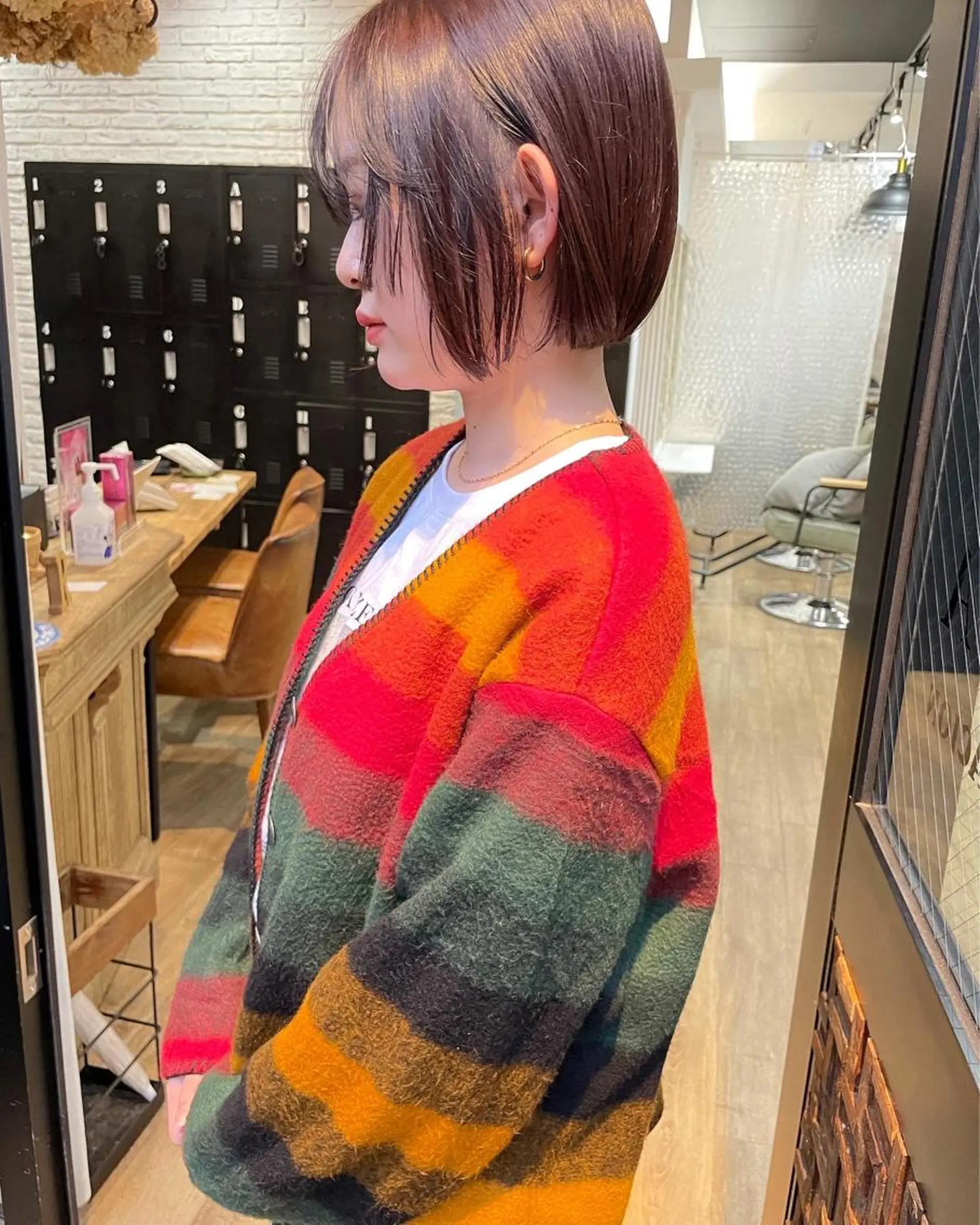 ショート カラー カット ヘアカラー トリートメント レイヤー/顔周り /AKARIのヘアスタイル