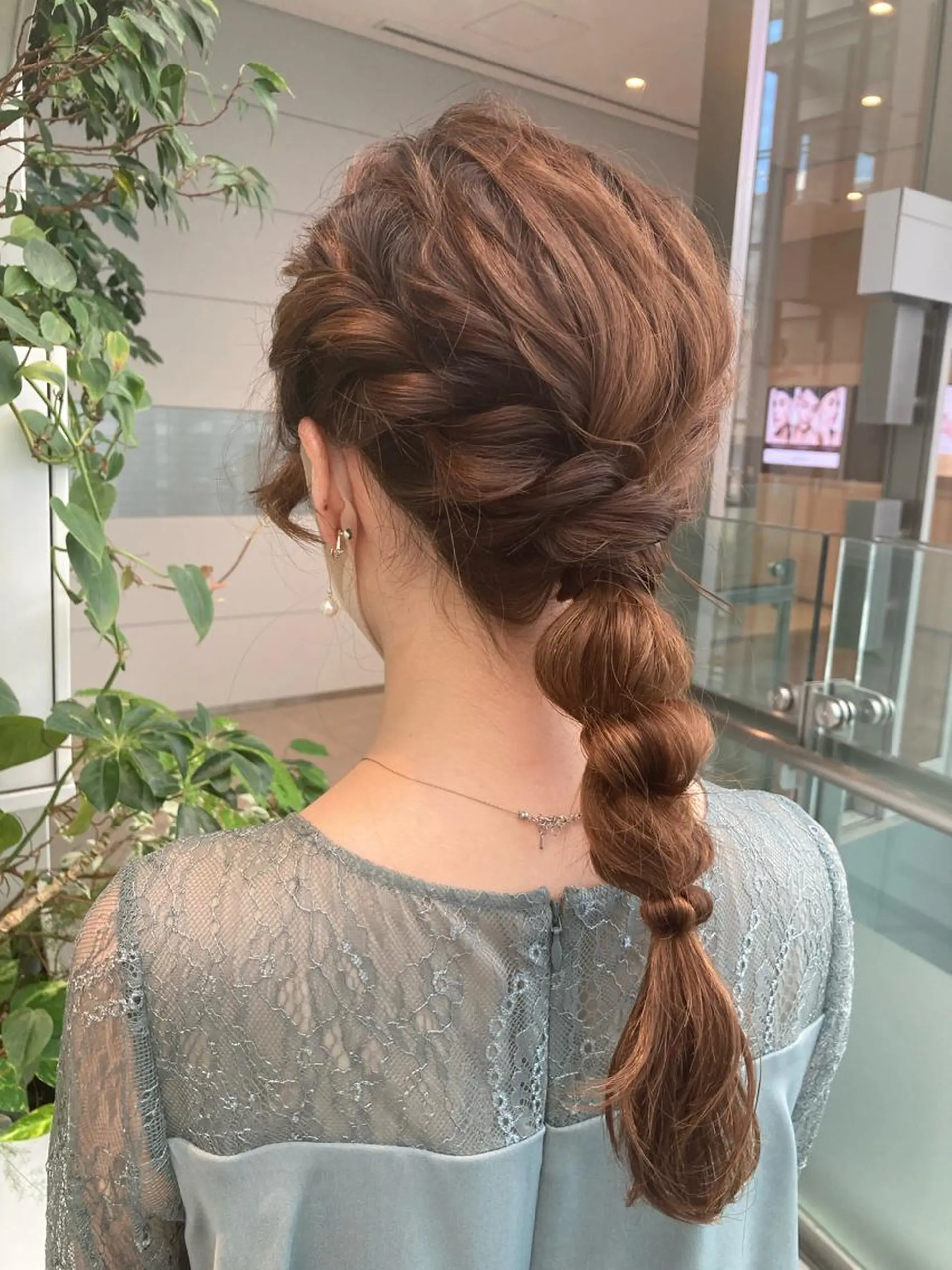 セミロング ヘアアレンジ 🌷小野田 睦🌷のヘアスタイル