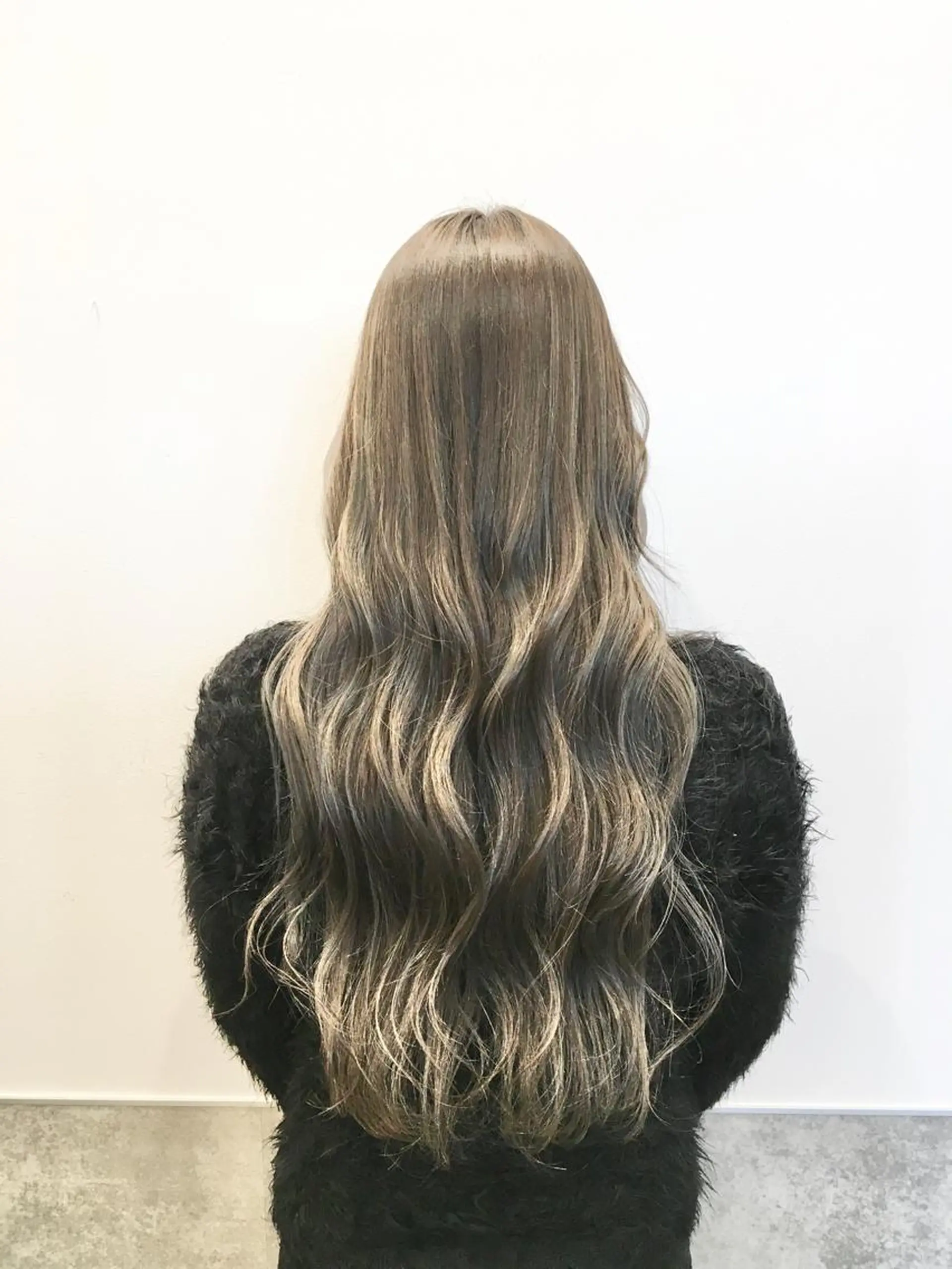 ロング カラー ハイライトカラー ハイライト ヘアカラー トリートメント ヘアセット go today shaire salon 本店所属・yoshi ☆のヘアスタイル