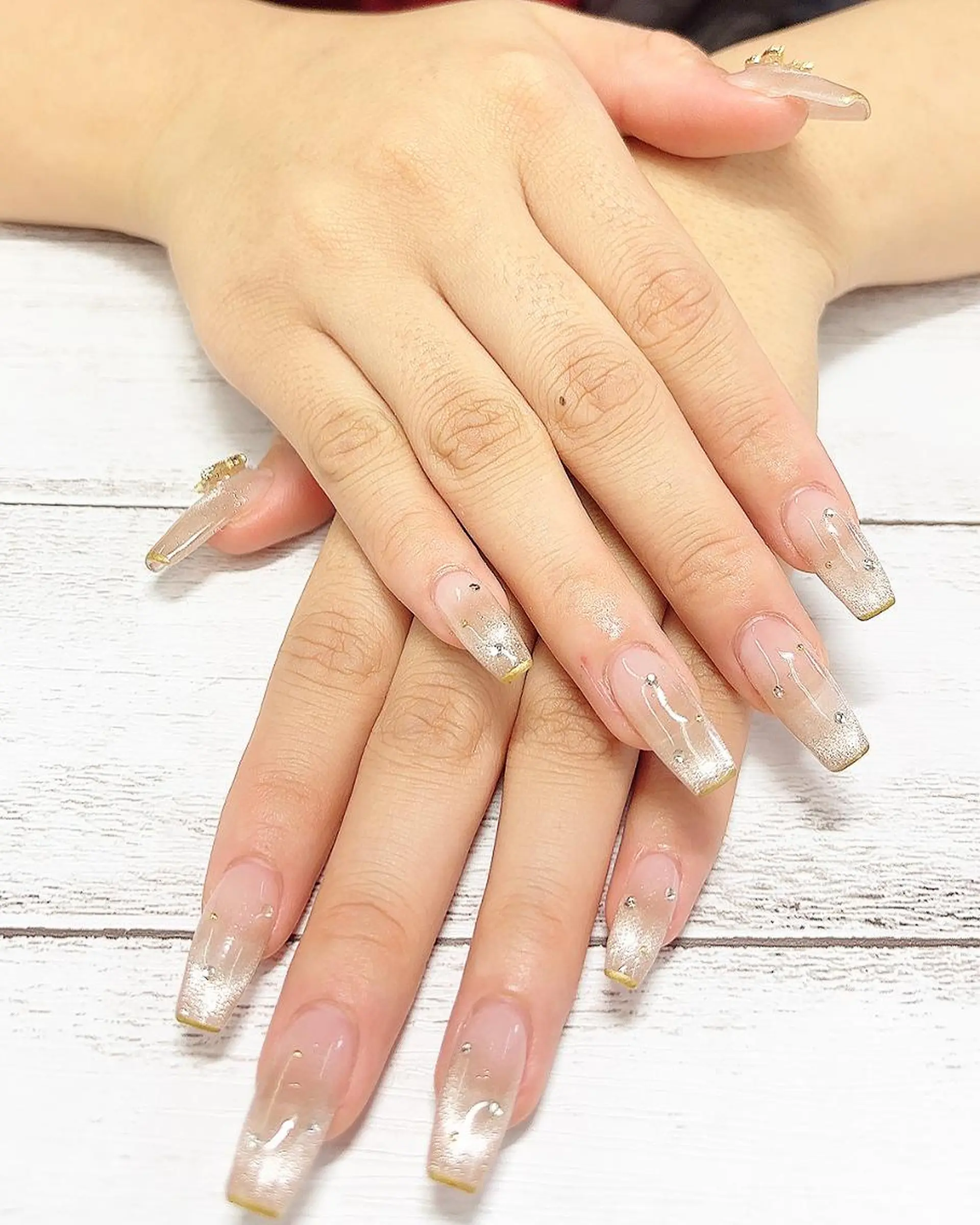 ネイル 長さ出し ジェルネイル 持ち込み パラジェル 春ネイル ハンドネイル リラネイル ギョウのネイルデザイン