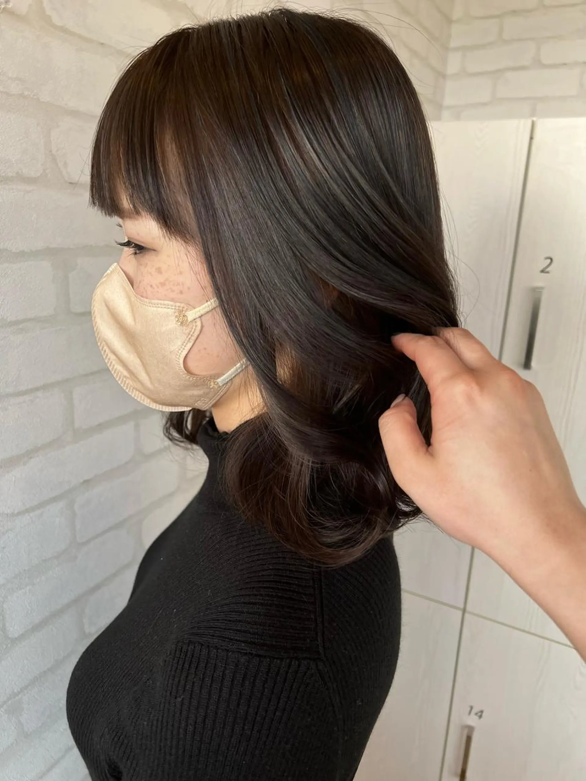 ショート カラー 石崎 真維のヘアスタイル