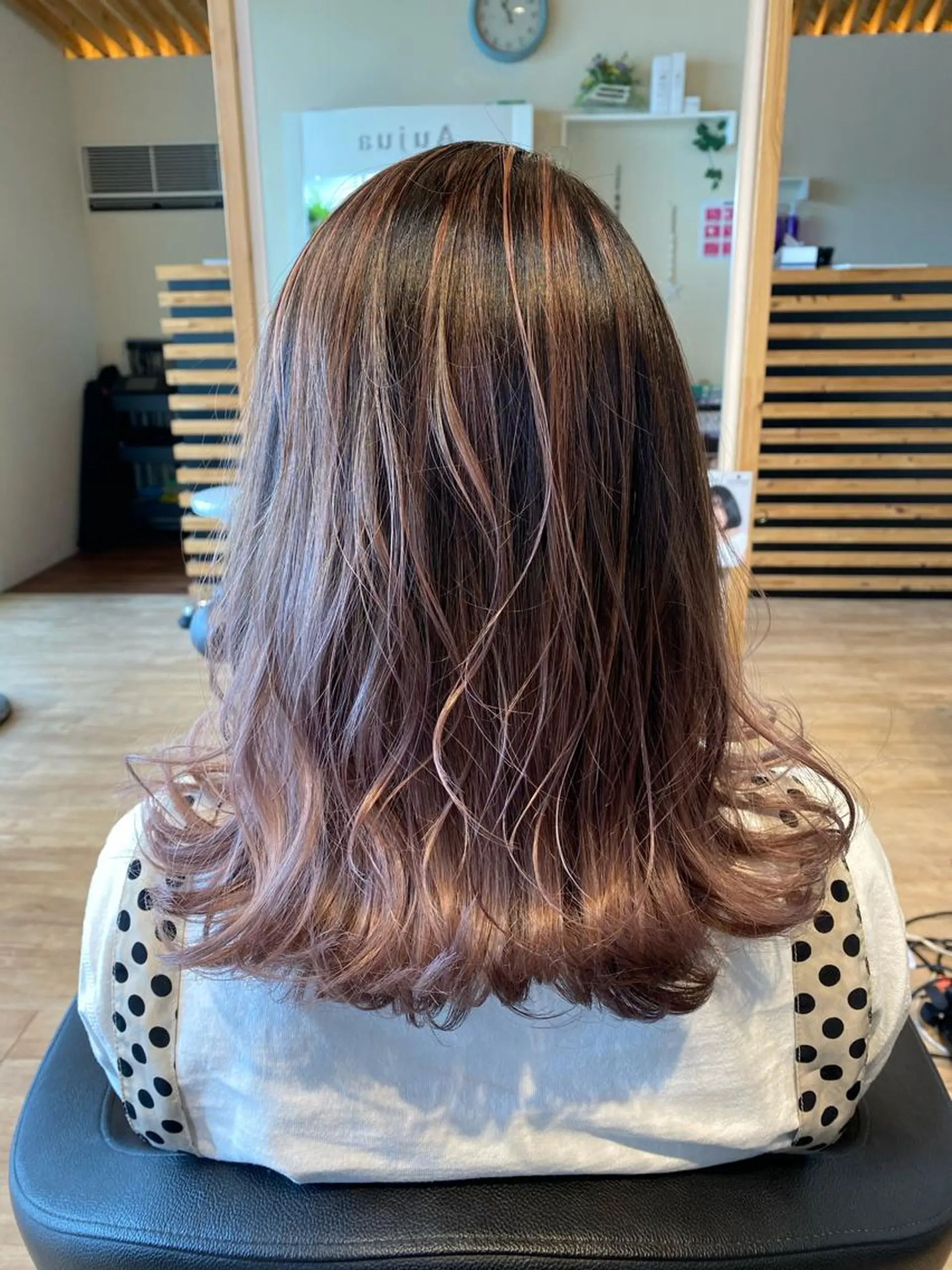 ロング カラー 関口 友行のヘアスタイル