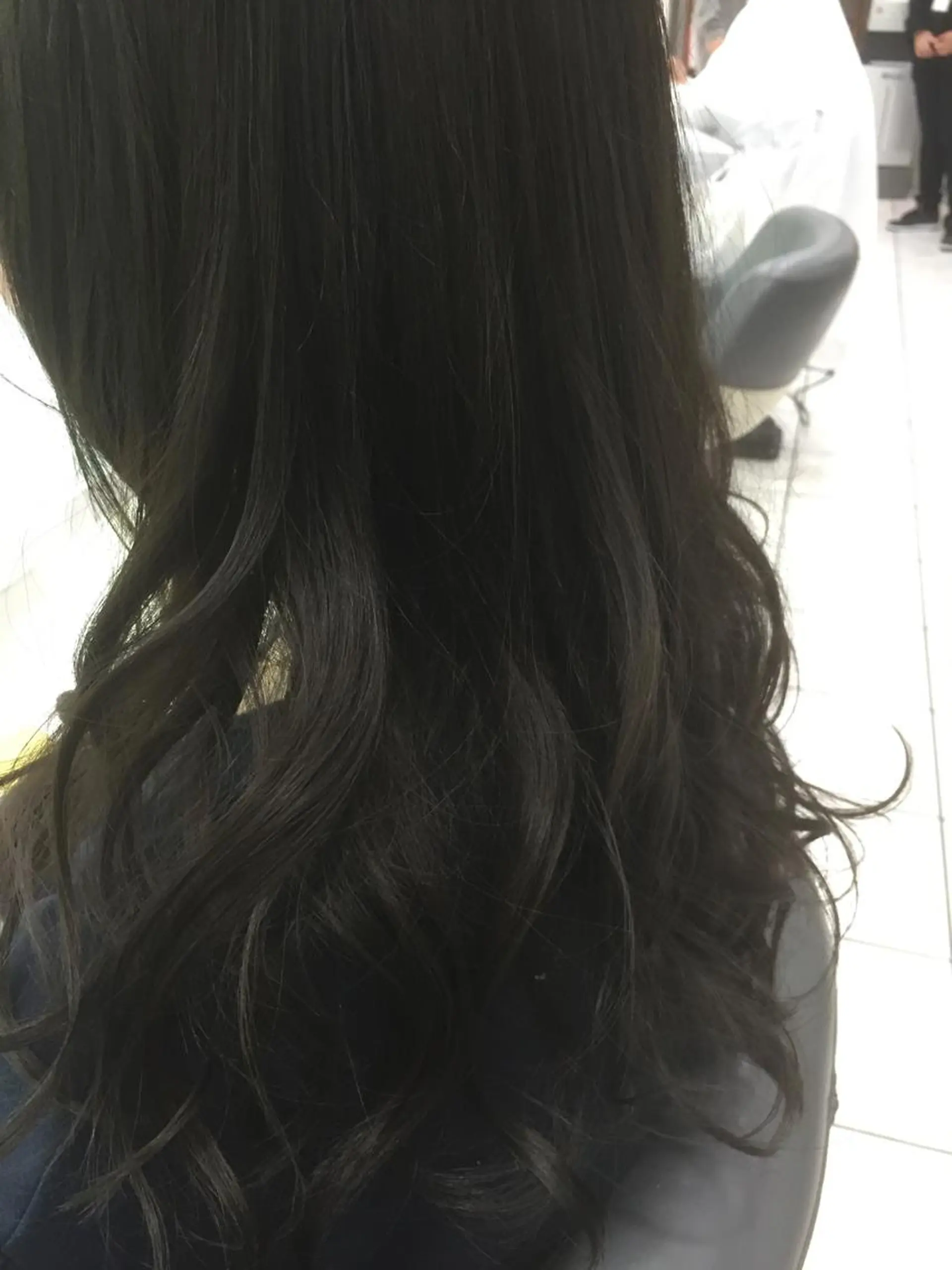 ロング パーマ 渡邉 ケイジのヘアスタイル