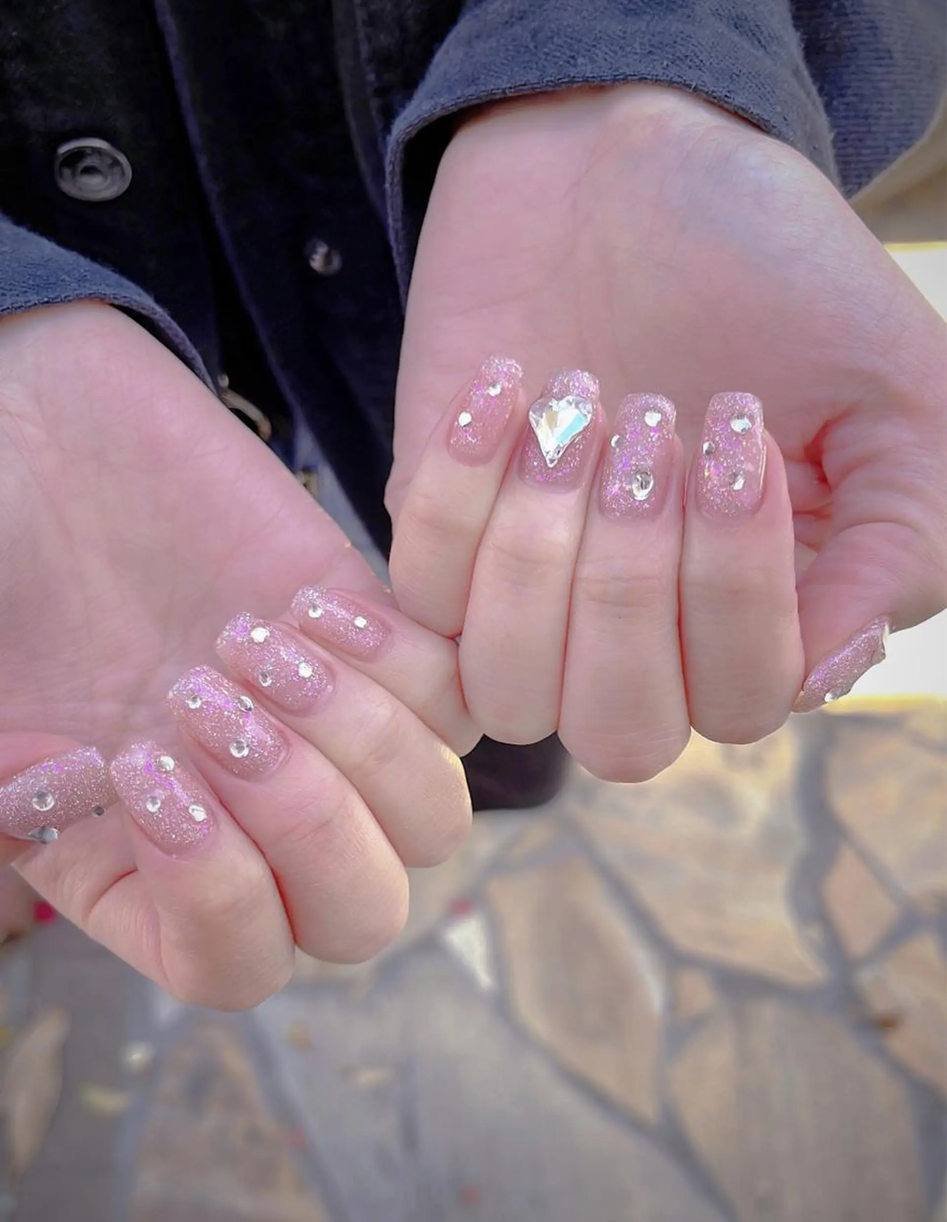 ミディアム ハンドネイル めぐみのネイルサロン スタッフ練習のネイルデザイン