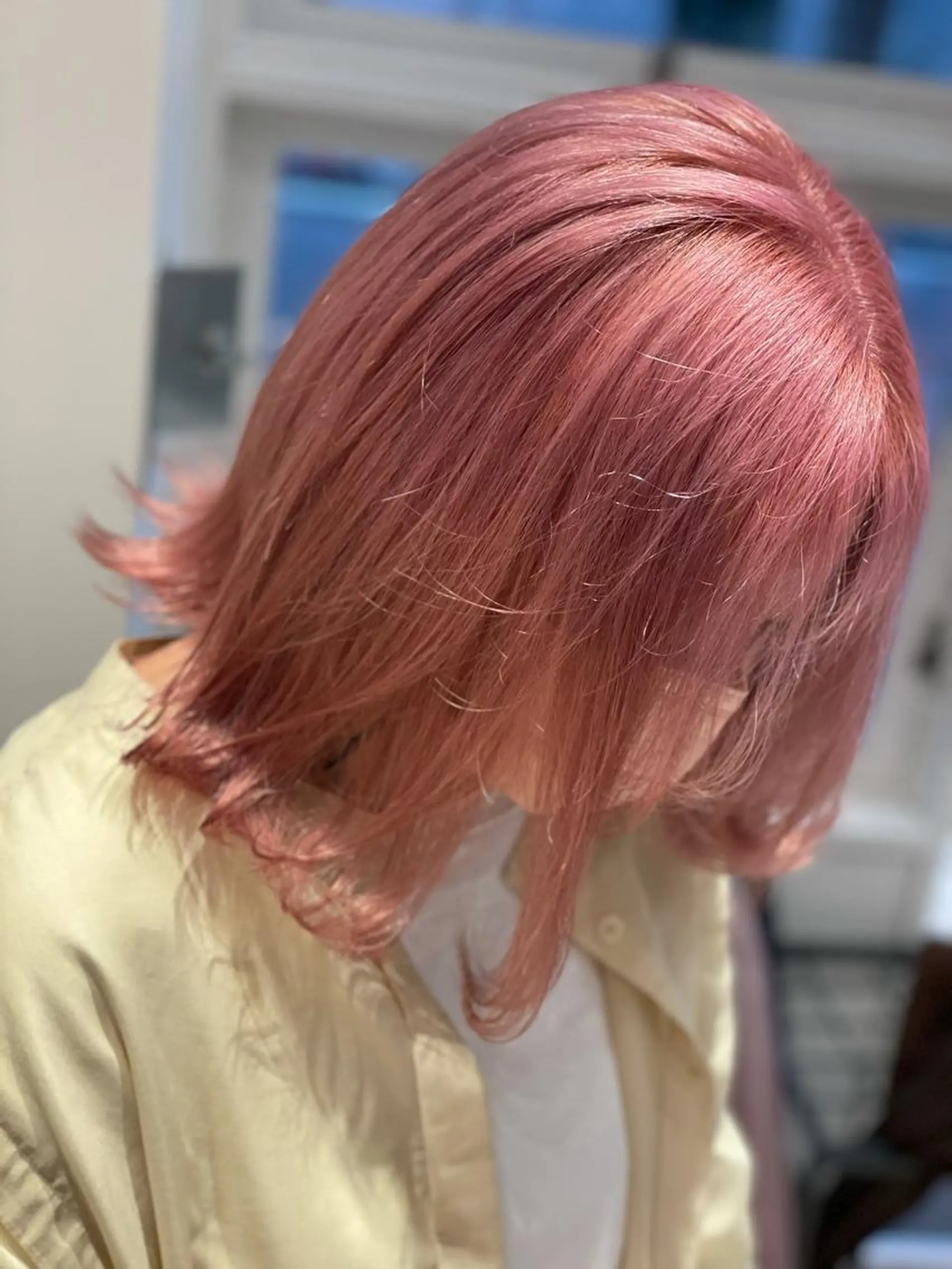 ショート カラー ヘアアレンジ ヘアカラー トリートメント 髪質改善×ハイトーン 中田啄也のヘアスタイル