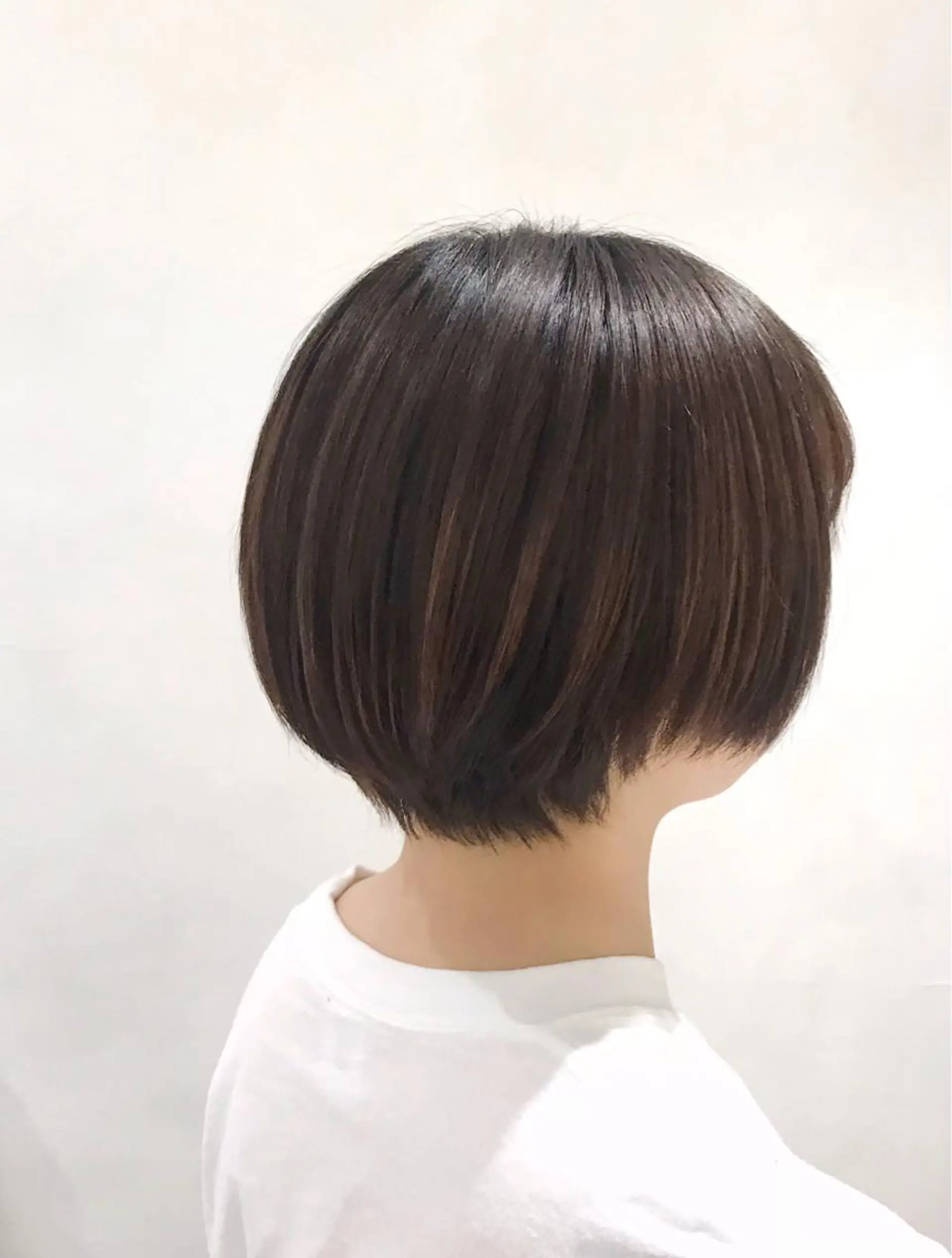 ショート カラー ショートヘア トリートメント 予約 停止のヘアスタイル