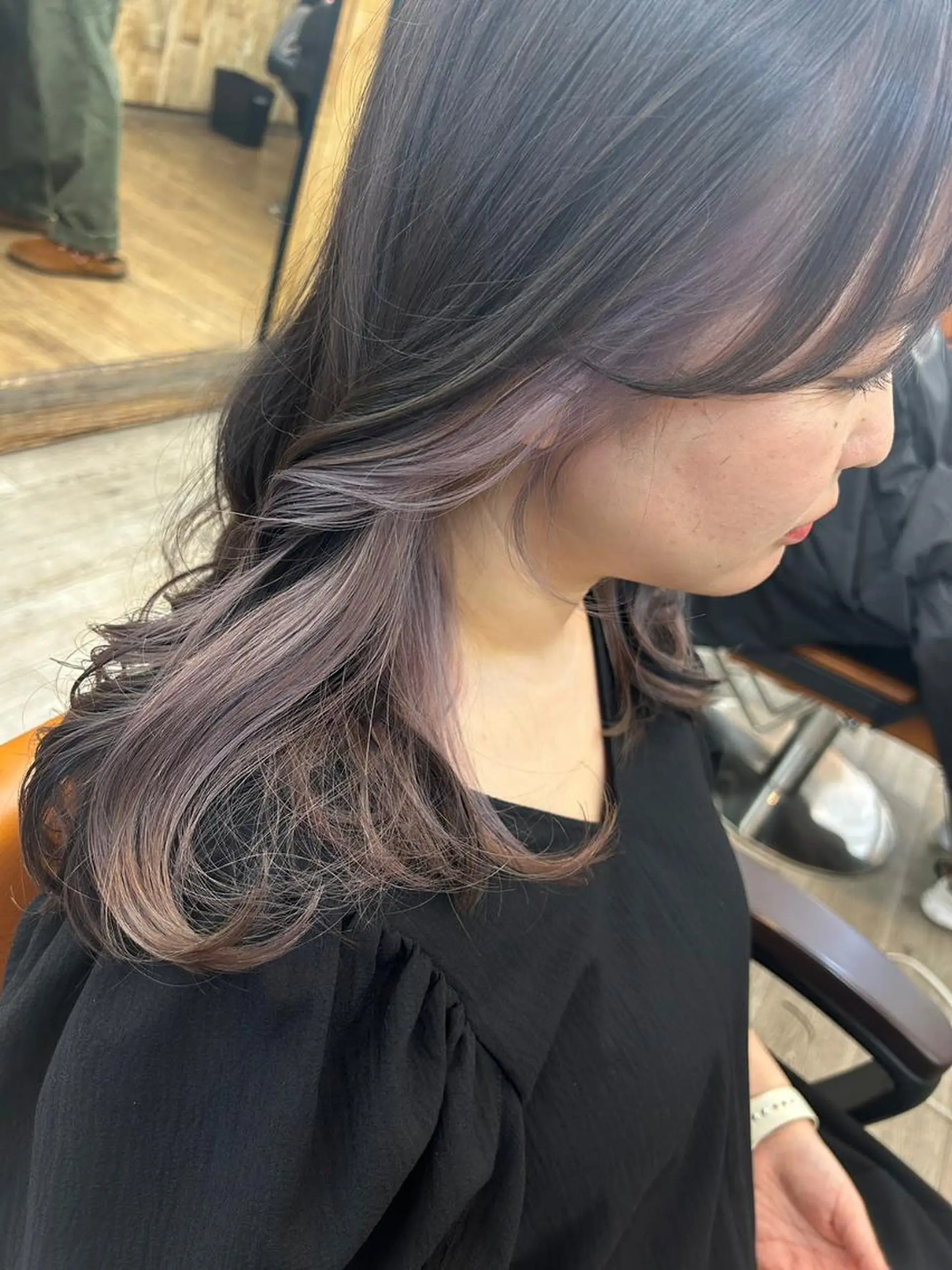ロング カラー newibelsia 名駅のヘアスタイル