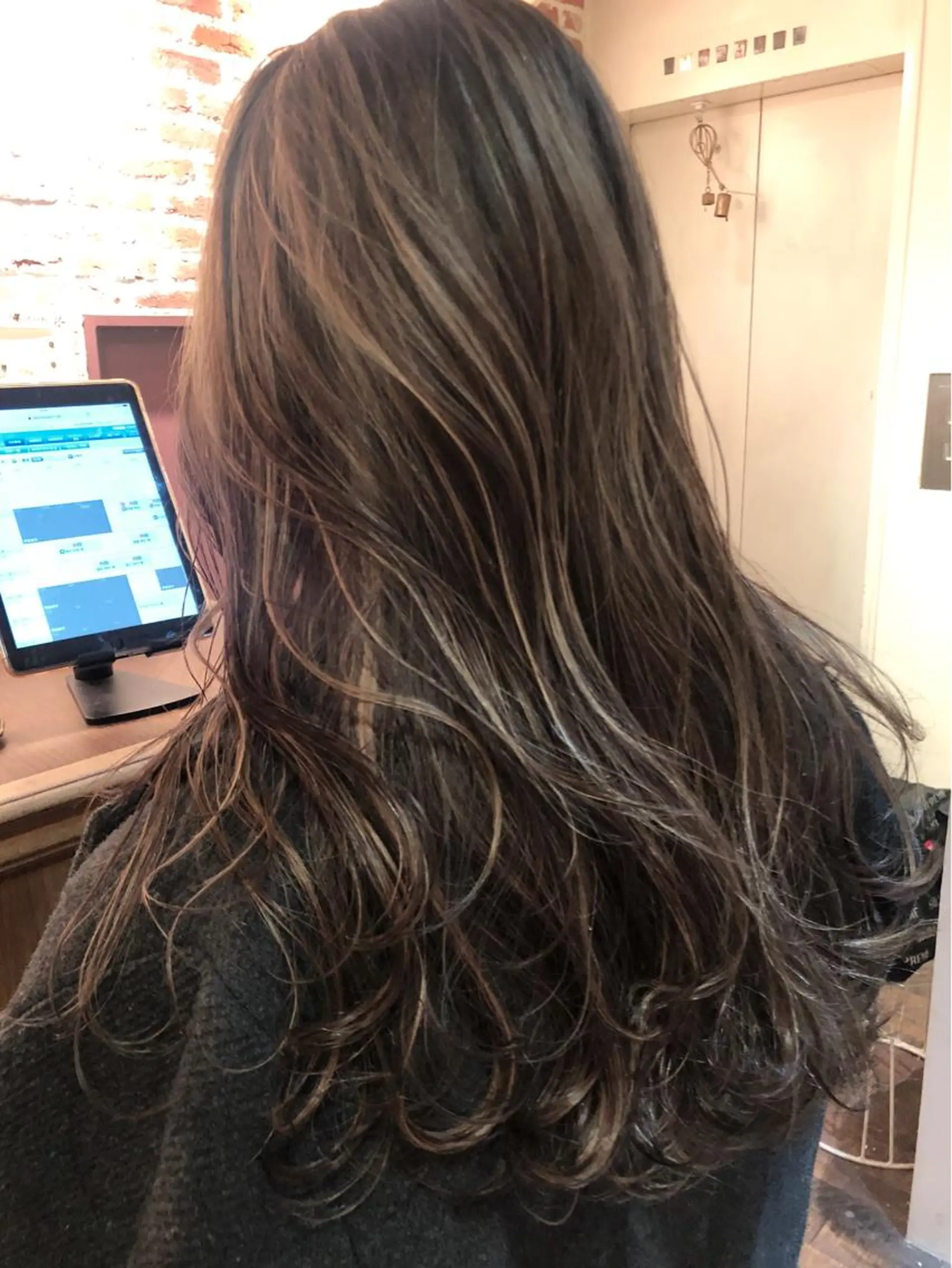 ロング カラー 【代表】高山 一真のヘアスタイル