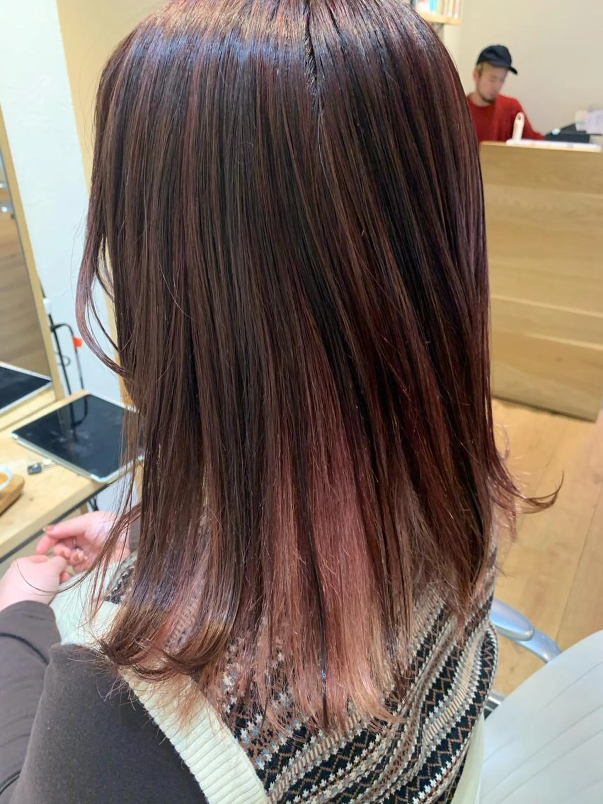 セミロング ヘアカラー ＮＥＷＩ　京橋 【yoko】のヘアスタイル