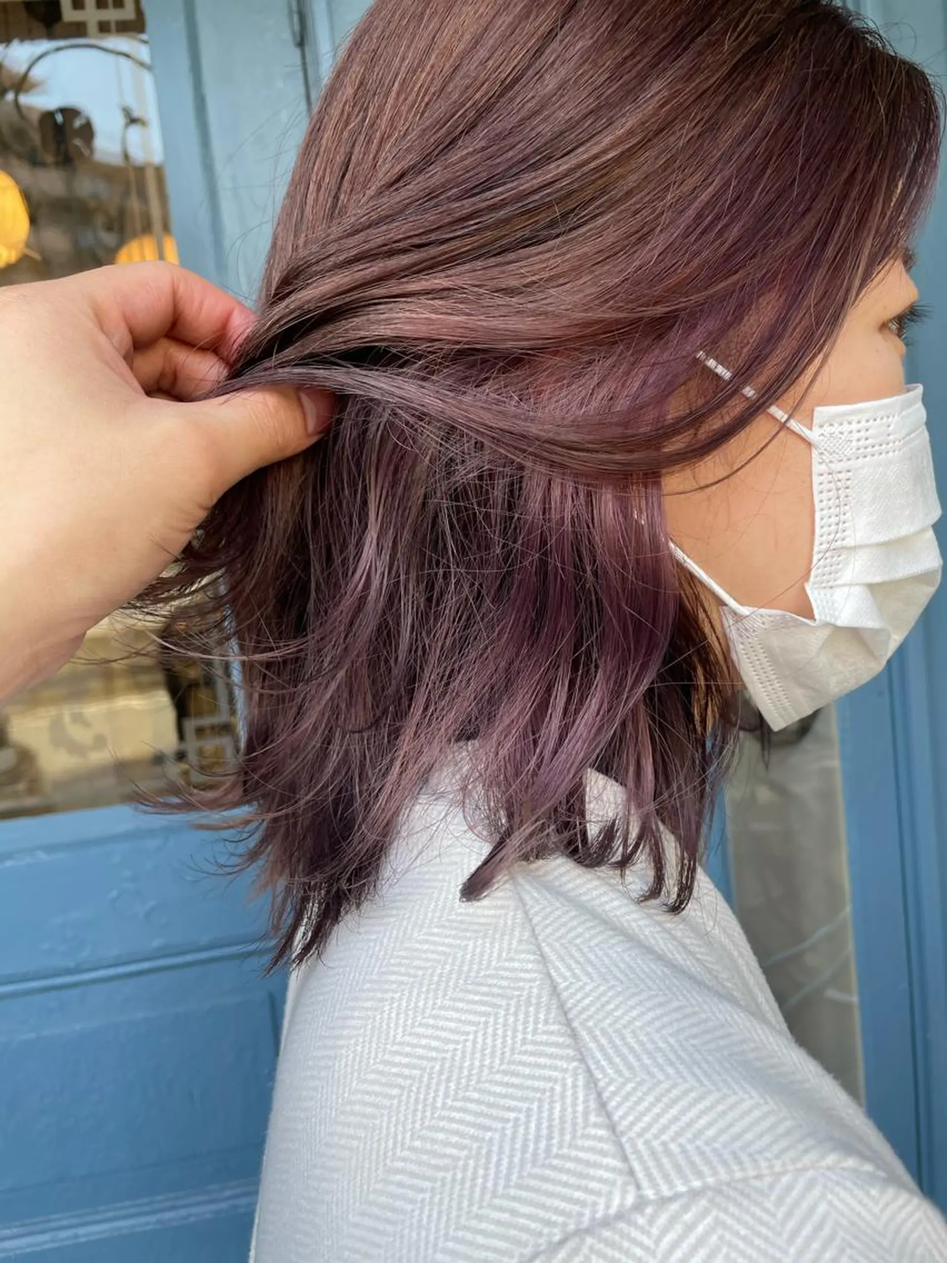 セミロング ブリーチ毛矯正.髪質 改善.髪にドラマをのヘアスタイル