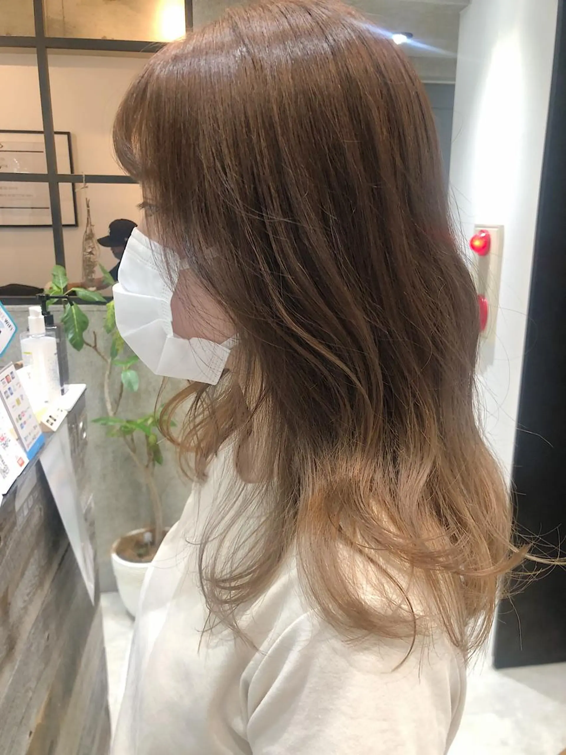 セミロング カラー ベージュカラー ブリーチ 透明感カラー ブリーチなしカラー ピンクカラー ヘアカラー トリートメント 🌿ニュアンス/髪質 改善🌿Fukudaのヘアスタイル