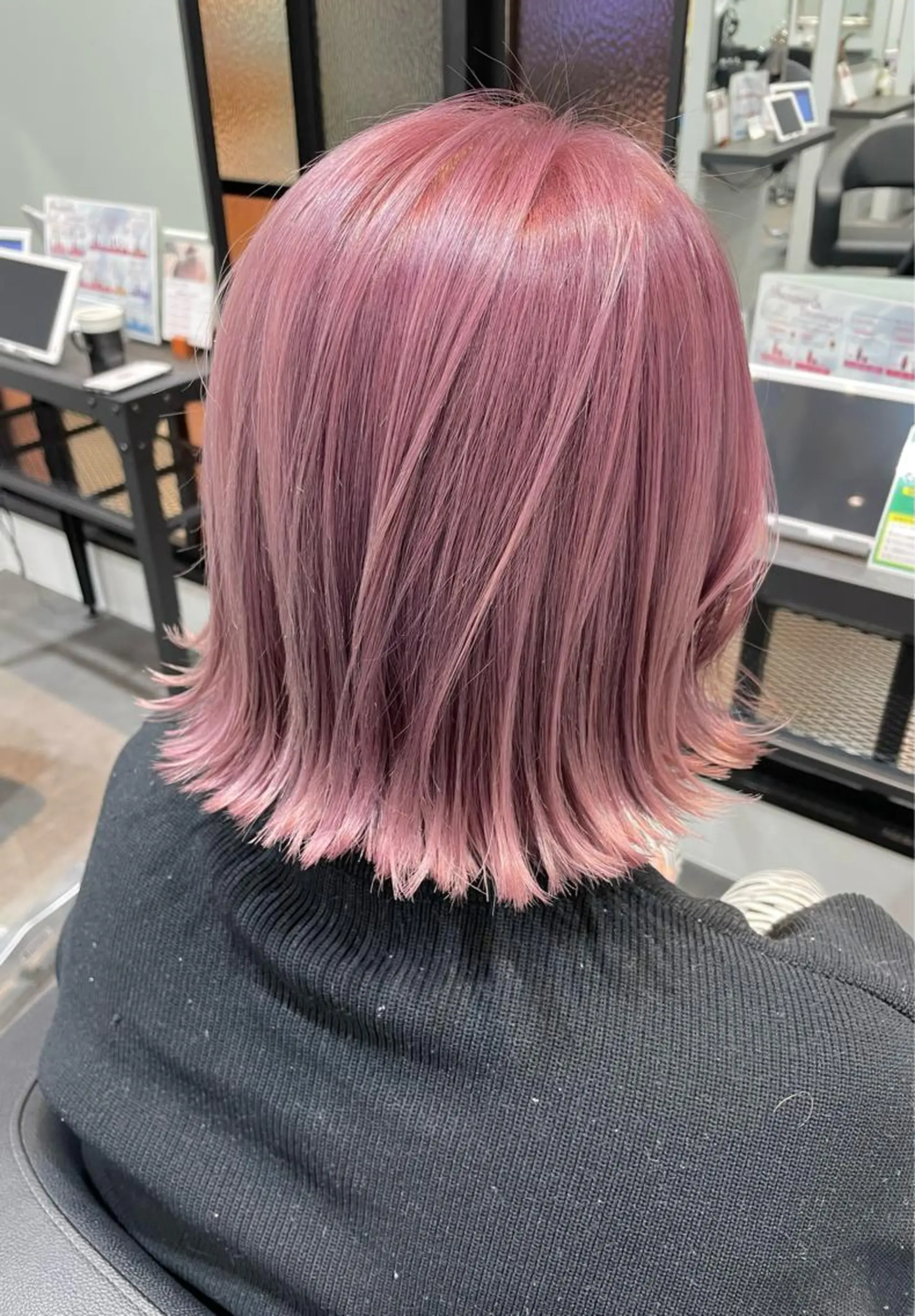 ミディアム カラー ヘアアレンジ 小倉 愛里のヘアスタイル