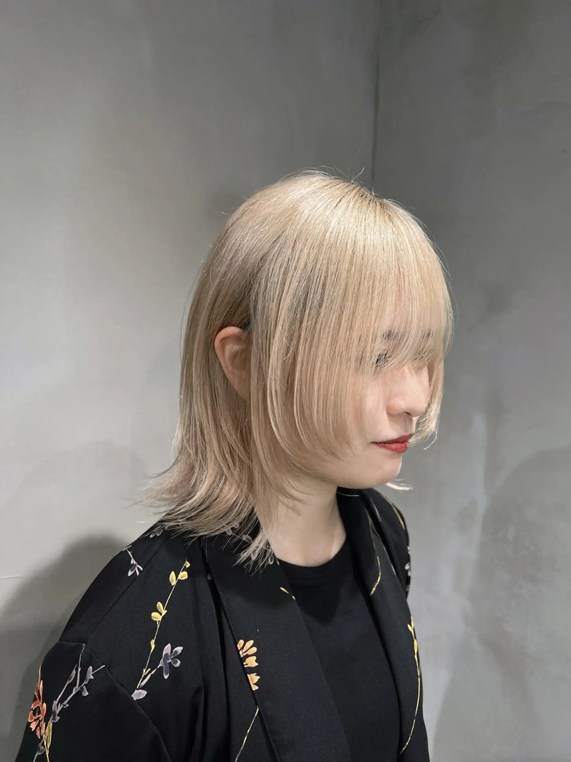 ミディアム 🐺立川のウルフ屋 さん🐺おかみ🐺のヘアスタイル