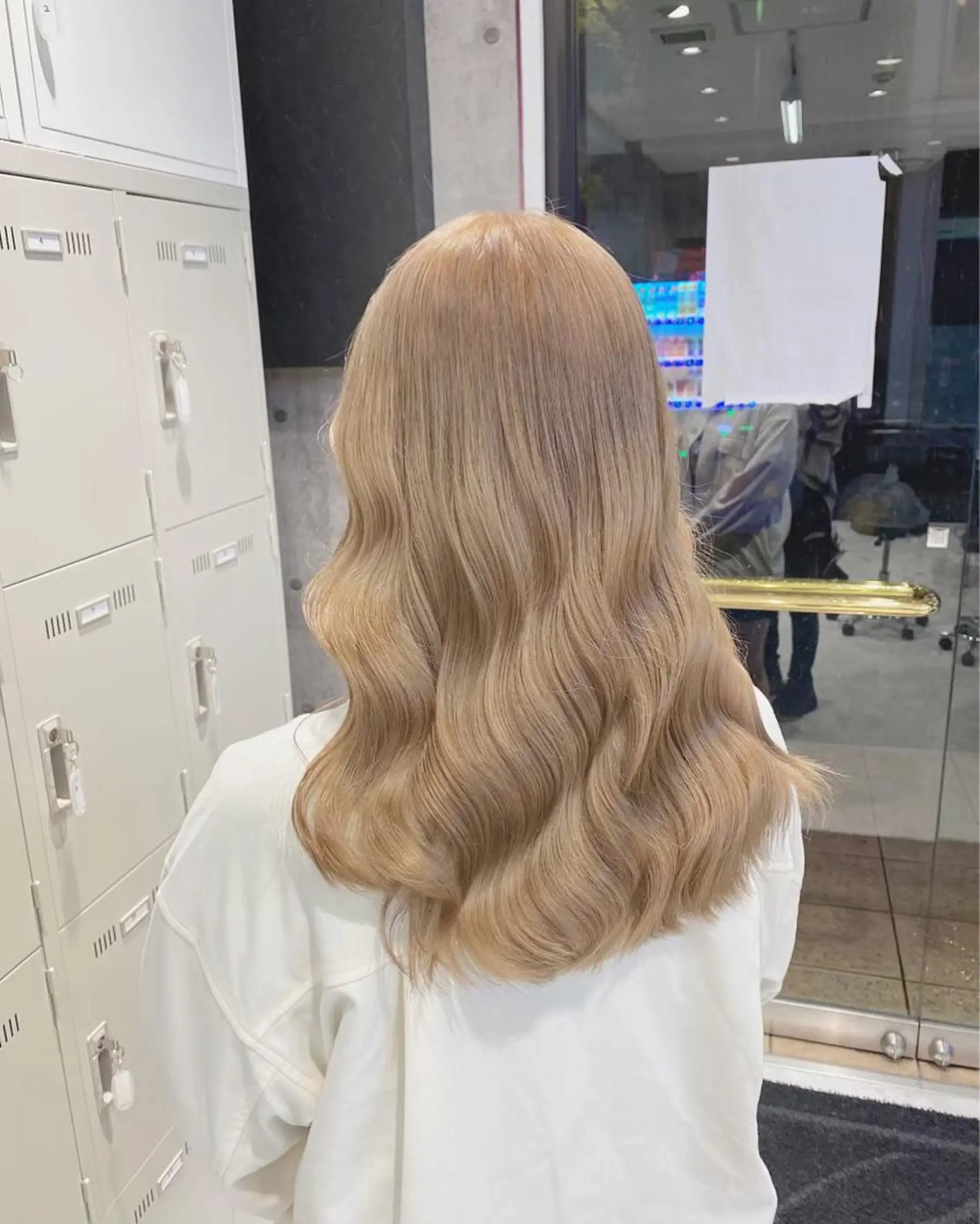 セミロング カラー ヘアカラー トリートメント 🤍柔らかhair 🤍Kazu 🐩のヘアスタイル