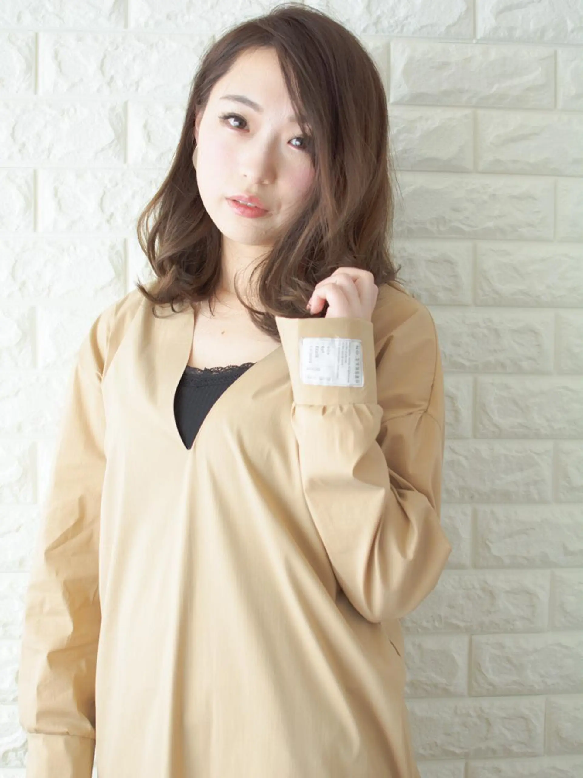 セミロング カラー ショートボブ ベージュカラー ブルーカラー ブルージュ グレージュ 撮影モデル 斉藤 正敏のその他イメージ