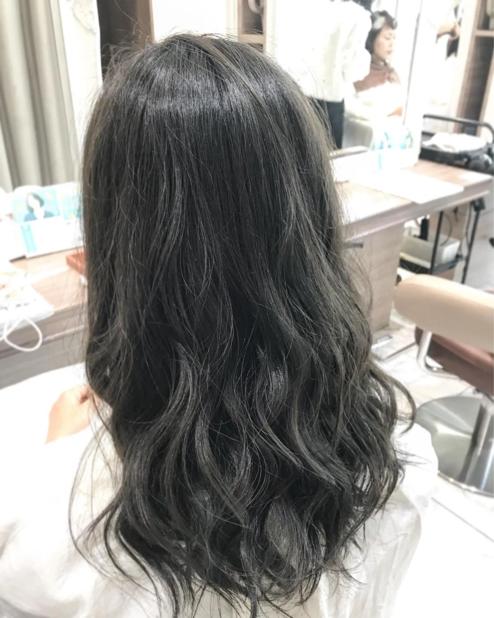 ロング カラー グレージュ 【メンズ縮毛矯正】 田中秀斗のヘアスタイル