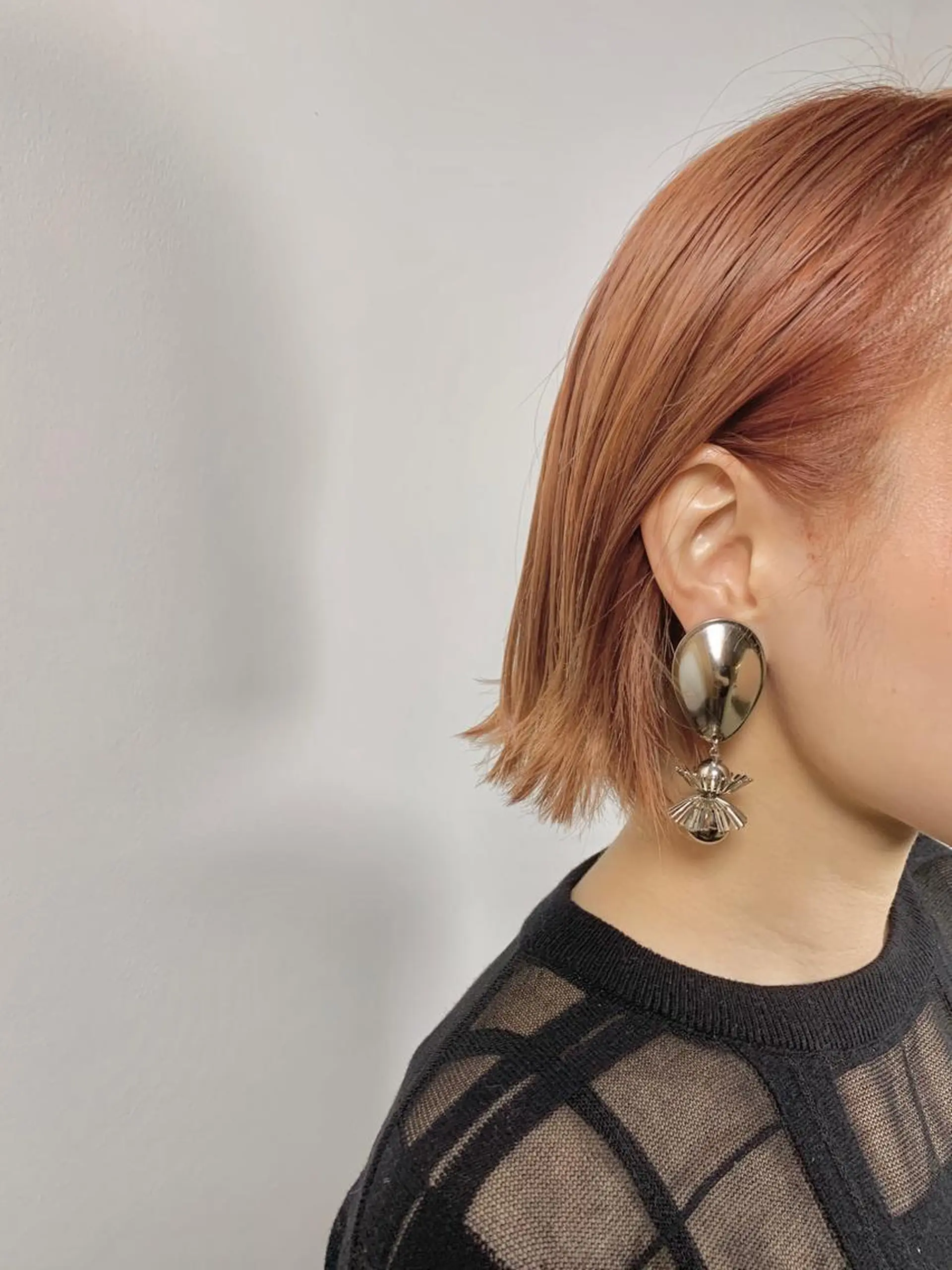 ショート カラー よしだ とおいのヘアスタイル