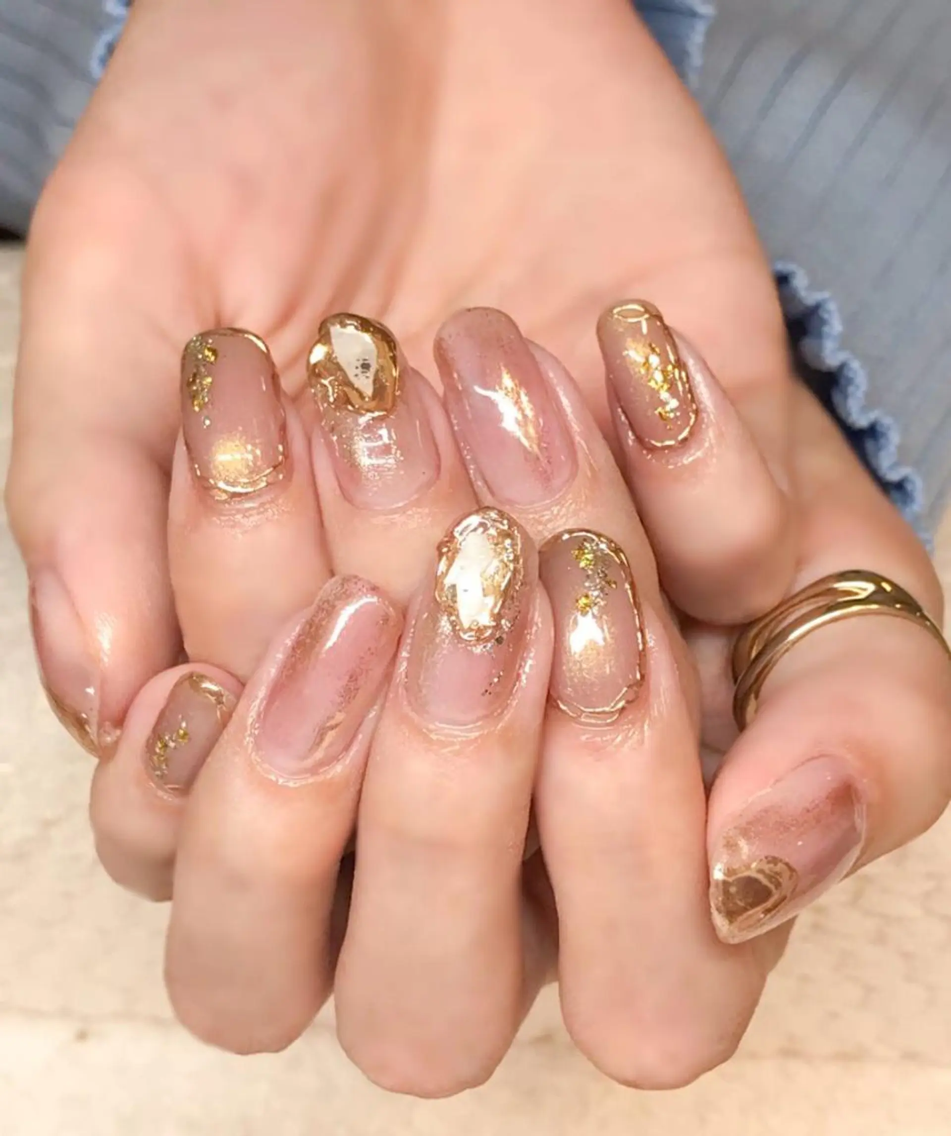 ネイル ブラウン ジェルネイル キラキラネイル ニュアンスネイル ピンク Nyanco Nailのネイルデザイン