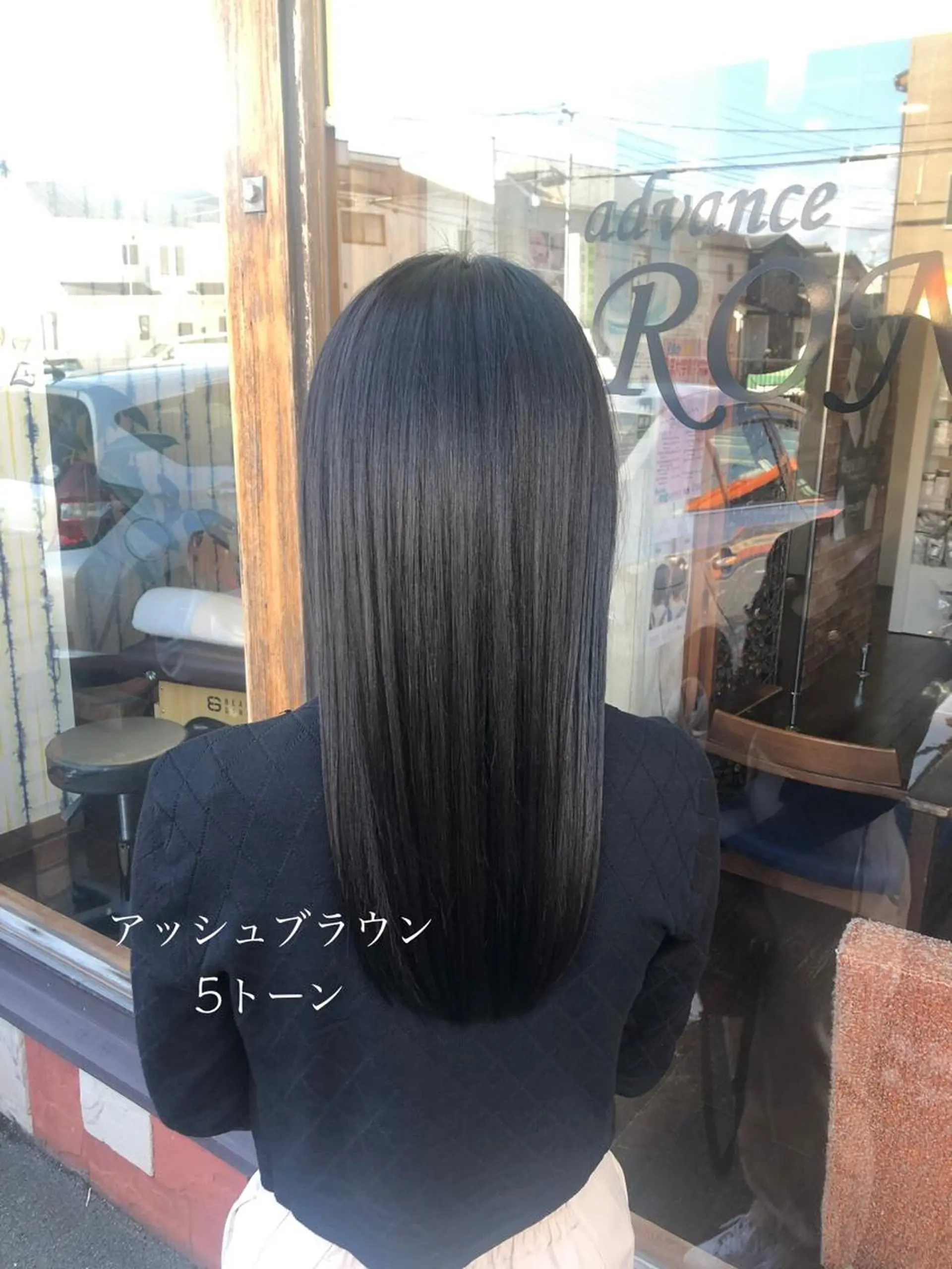 ロング カラー 黒髪 カット ヘアカラー トリートメント 堀口 彩佳のヘアスタイル