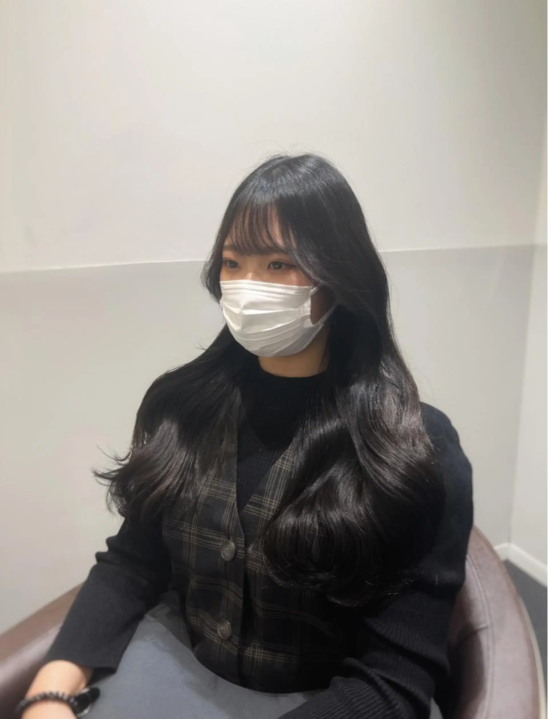 ロング カラー 韓国風カラー くびれヘア 顔周りカット 髪質改善 ヨシンモリ カット ヘアカラー トリートメント TAKUMI 【美髪特化】のヘアスタイル