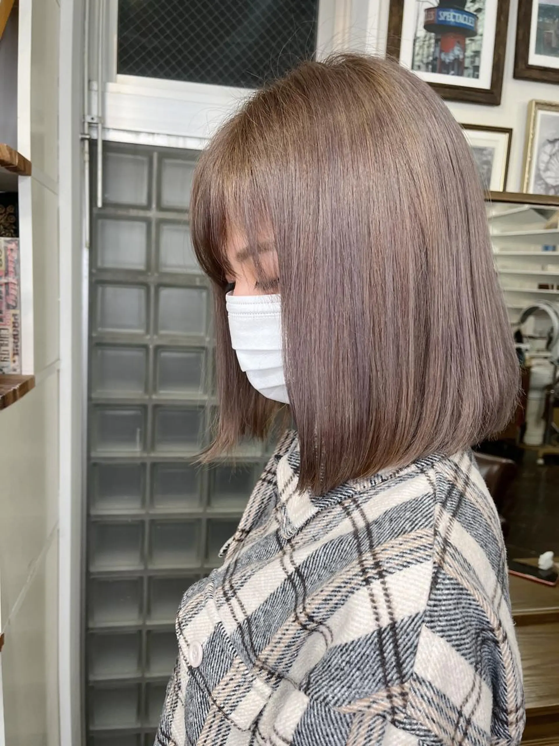 ミディアム カラー 編み込みエクステ シールエクステ バレイヤージュ ブリーチ ブロンド ヘアカラー モモカ/ハイトーン /バレイヤージュのヘアスタイル