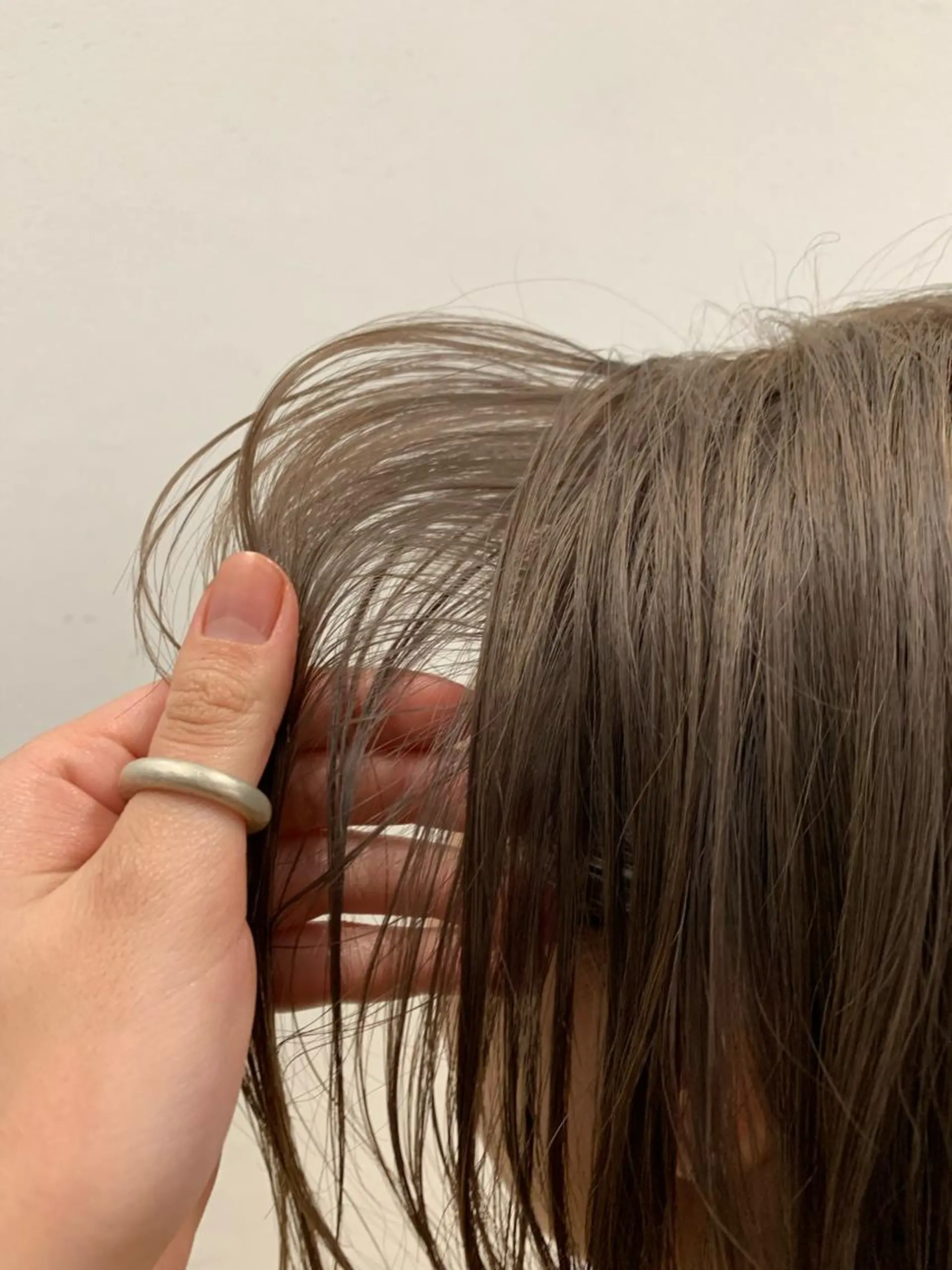 ショート カラー ベージュカラー 透明感カラー レイヤーカット/艶髪 ✨💭KIRARIのヘアスタイル