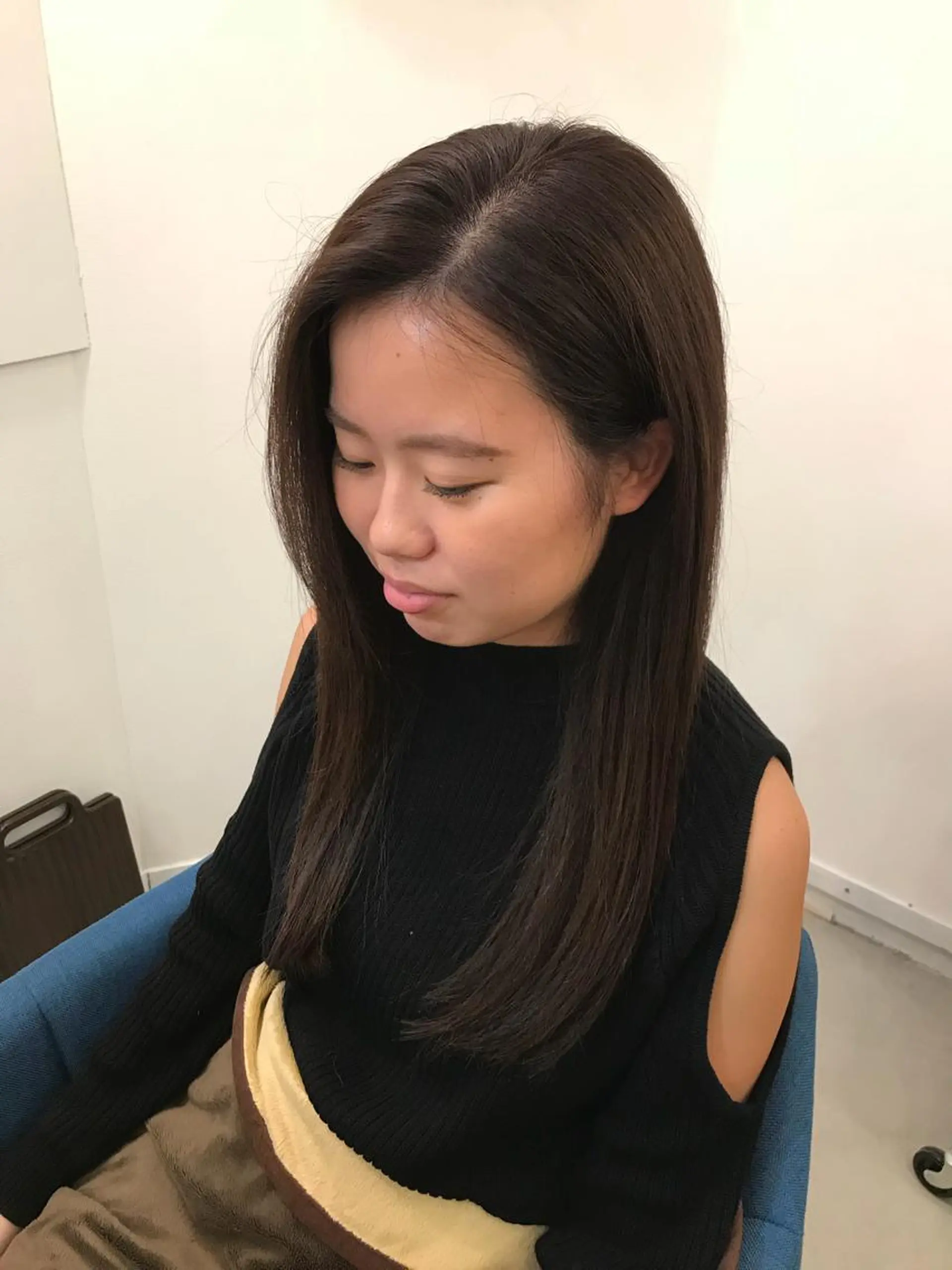 ロング カラー 山口 穂野香のヘアスタイル