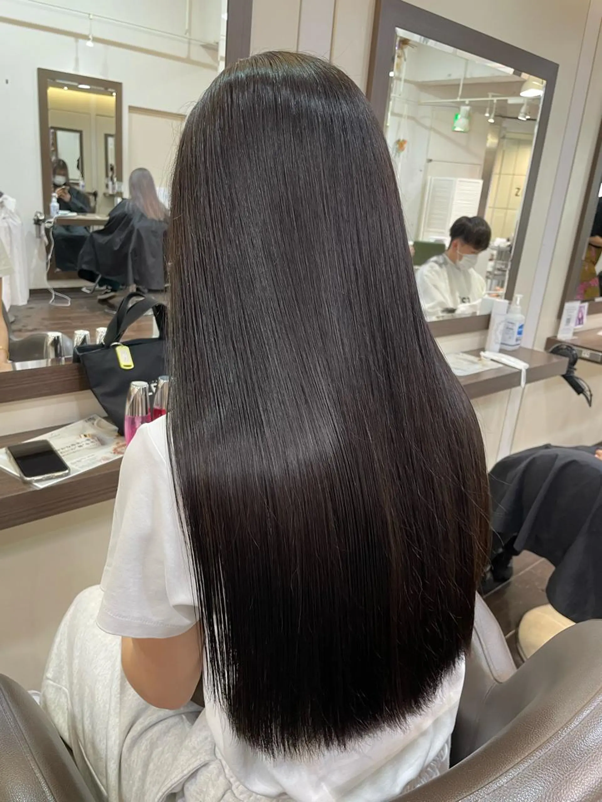 ロング カラー 個性派ネイル 🌼 ハルカ ♡の眉毛・アイブロウイメージ