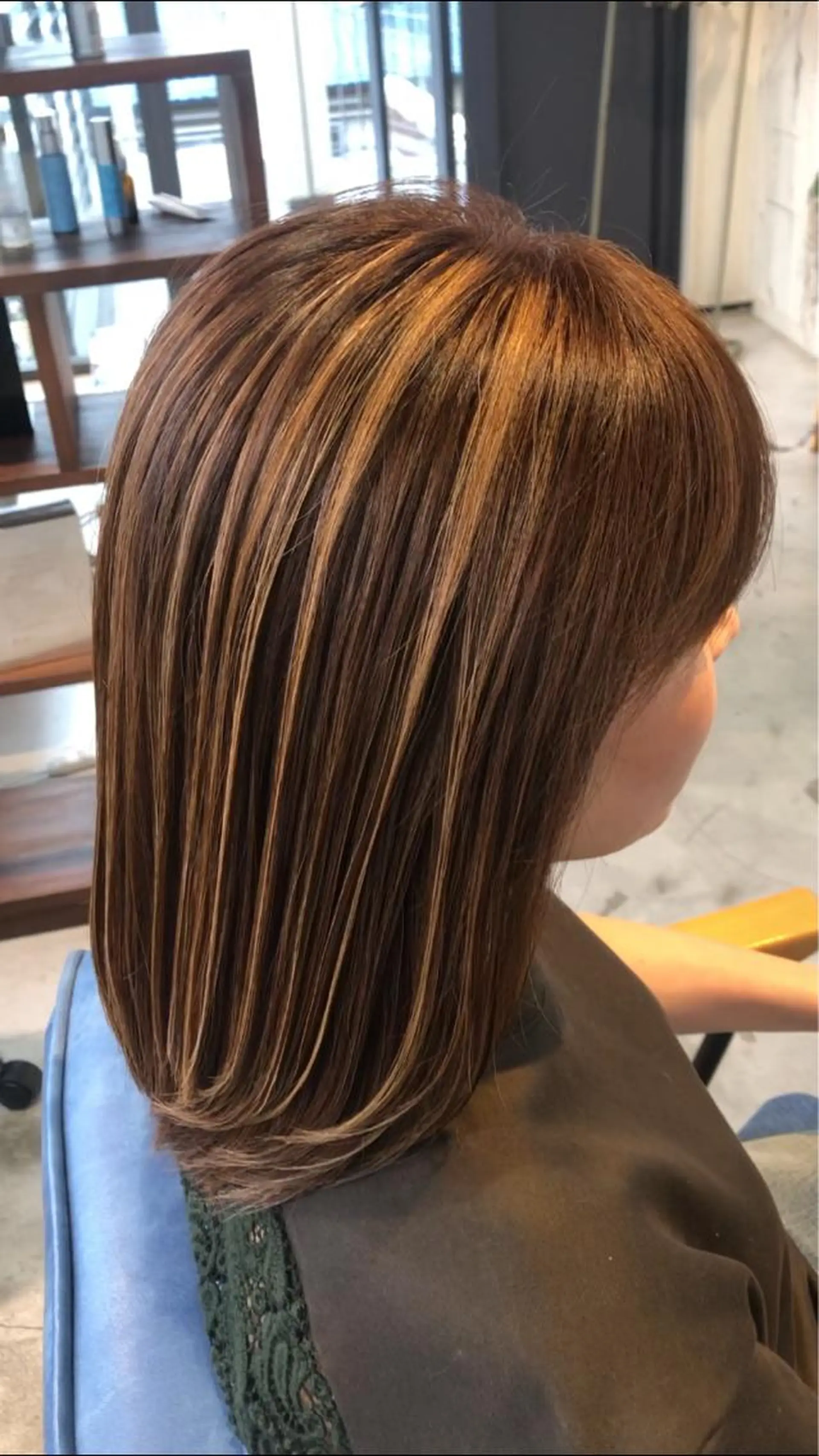 セミロング ハイライト カット ヘアカラー ハイライトバレイヤー ジュ＆縮毛矯正✨櫻野のヘアスタイル