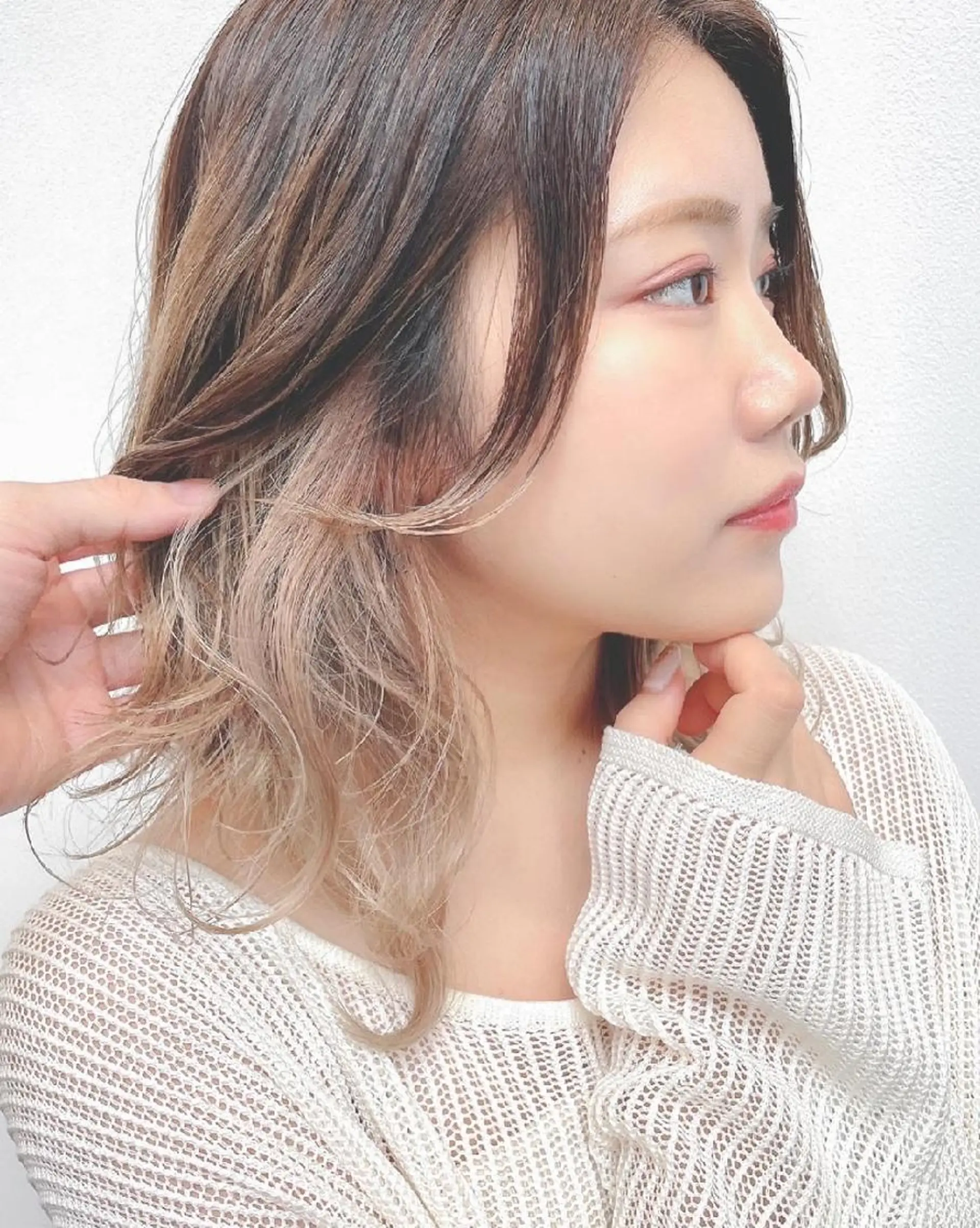 ミディアム 岩崎 秀之のヘアスタイル