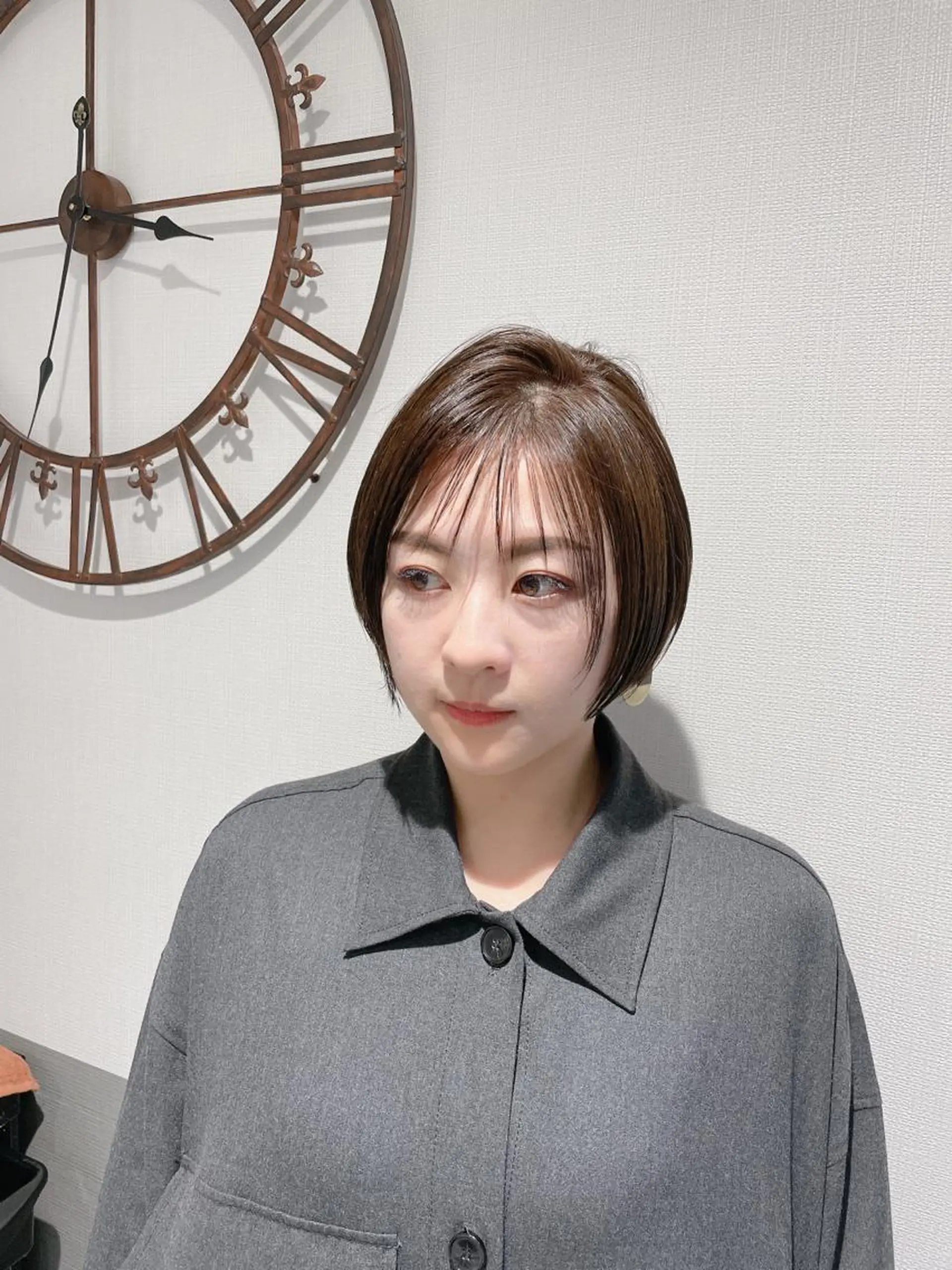 ショート カラー コクブ アキヨのヘアスタイル