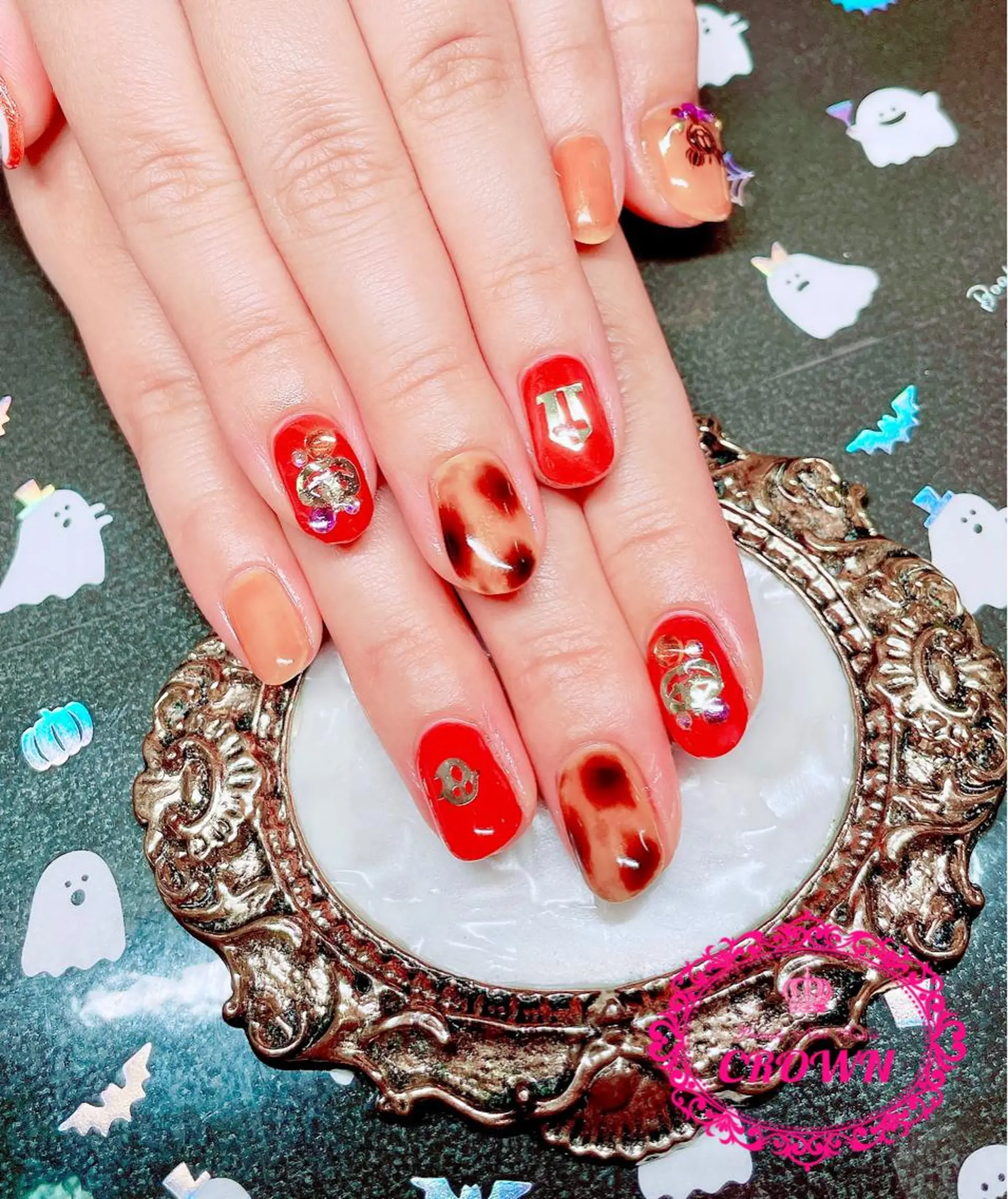 ネイル CROWN プライベートサロンのネイルデザイン