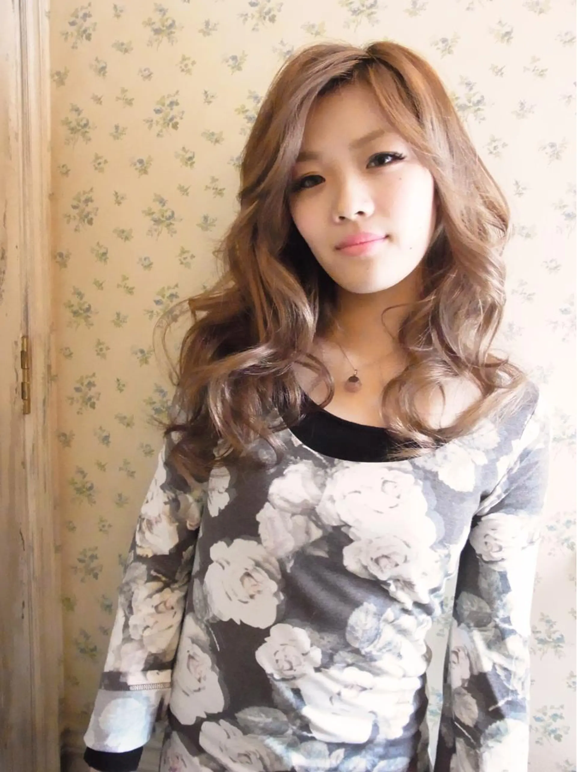 ロング カラー ヘアカラー marie-anne 浜松元目店のヘアスタイル