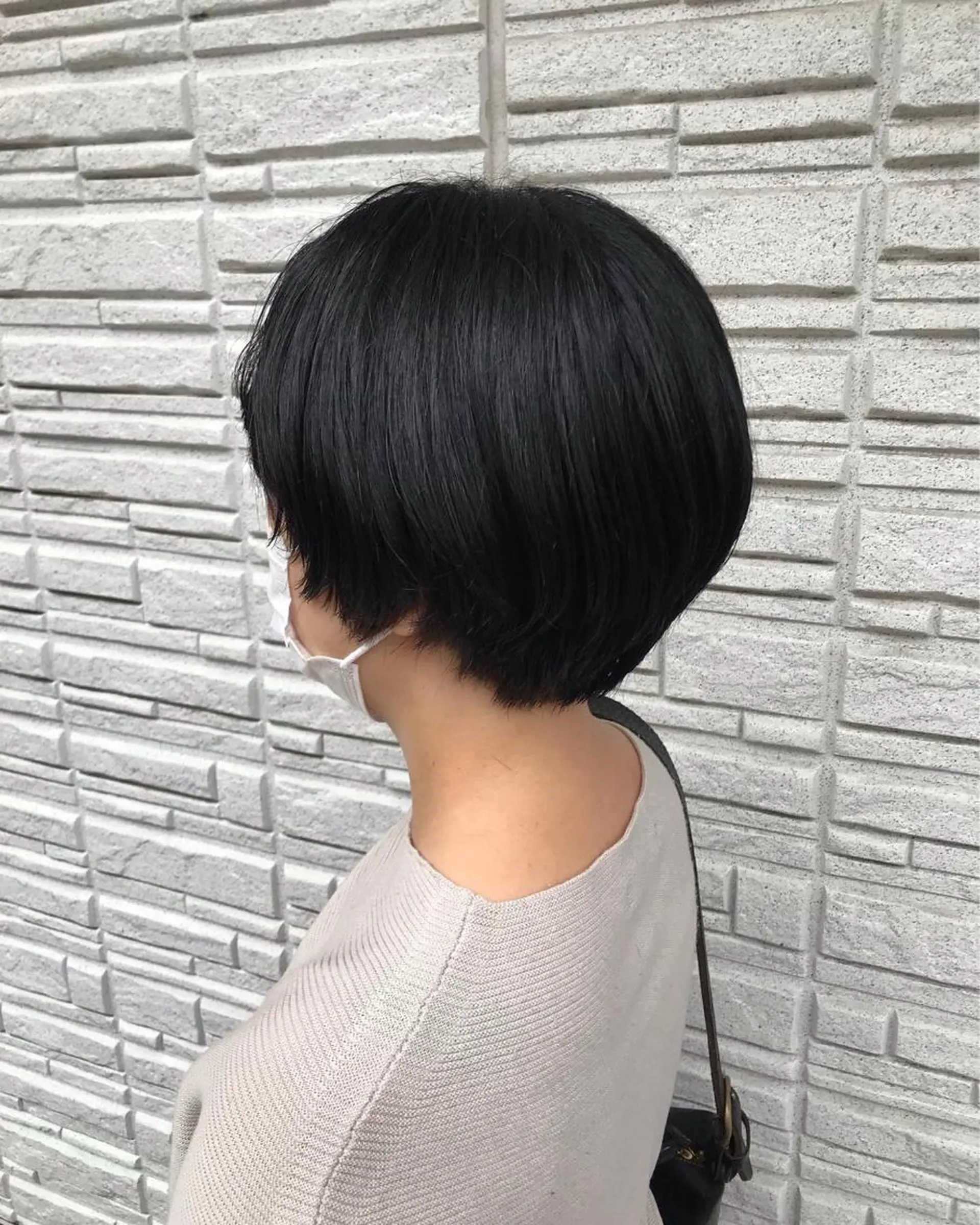 ショート 暖色カラー🍊 ボブ🌿顔周りcutのヘアスタイル