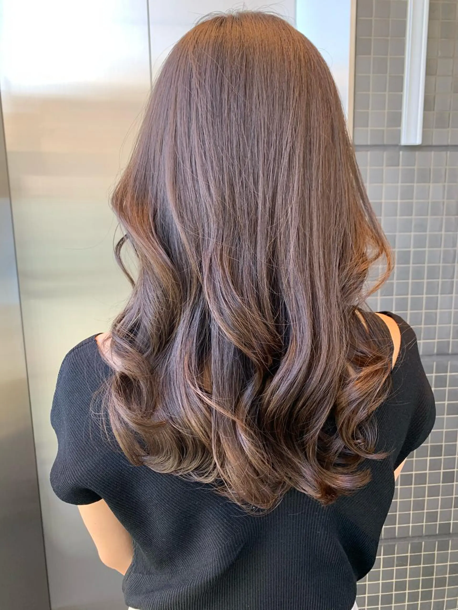 ミディアム カラー アッシュ ラベンダーカラー ラベンダーアッシュ 髪質改善サロン 心斎橋ARCHEのヘアスタイル