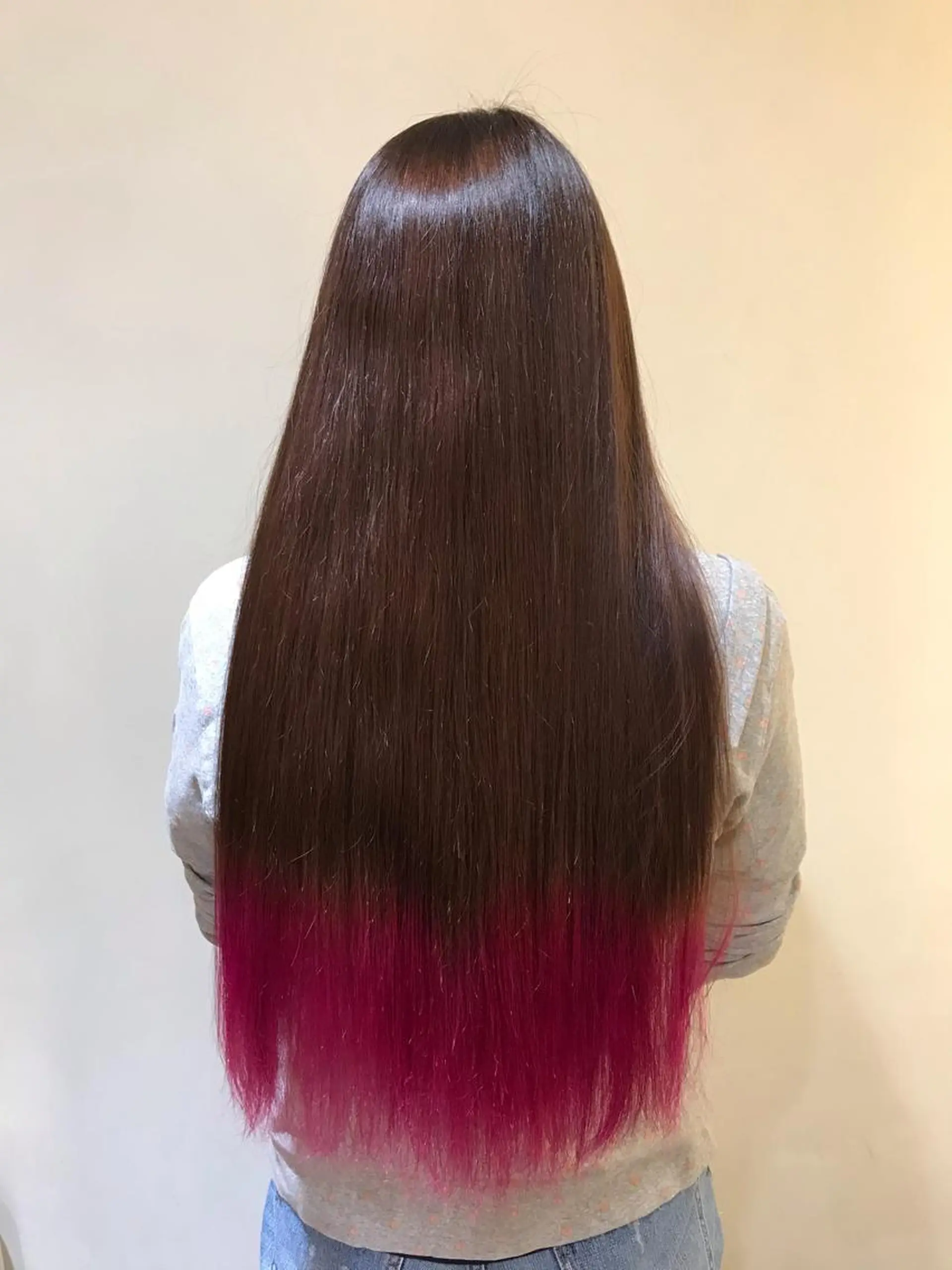 カラー ブルーカラー ブルーバイオレット バイオレットカラー 原田 優香のヘアスタイル