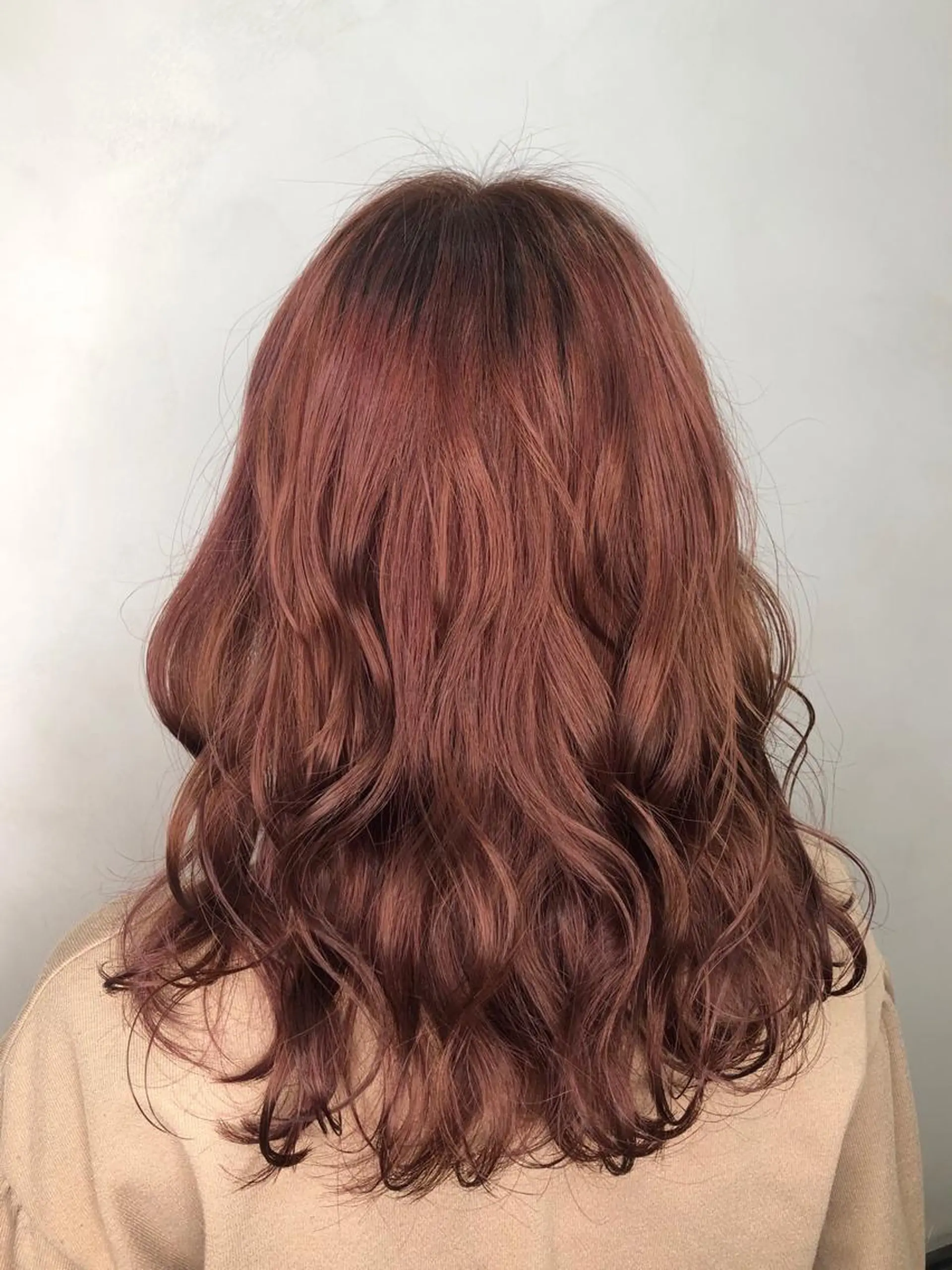 セミロング カラー ブリーチ ケアブリーチ 透明感カラー イルミナカラー ピンクカラー ヘアカラー トリートメント ヘッドスパ 美髪矯正 🌈髪質改善 山下のヘアスタイル